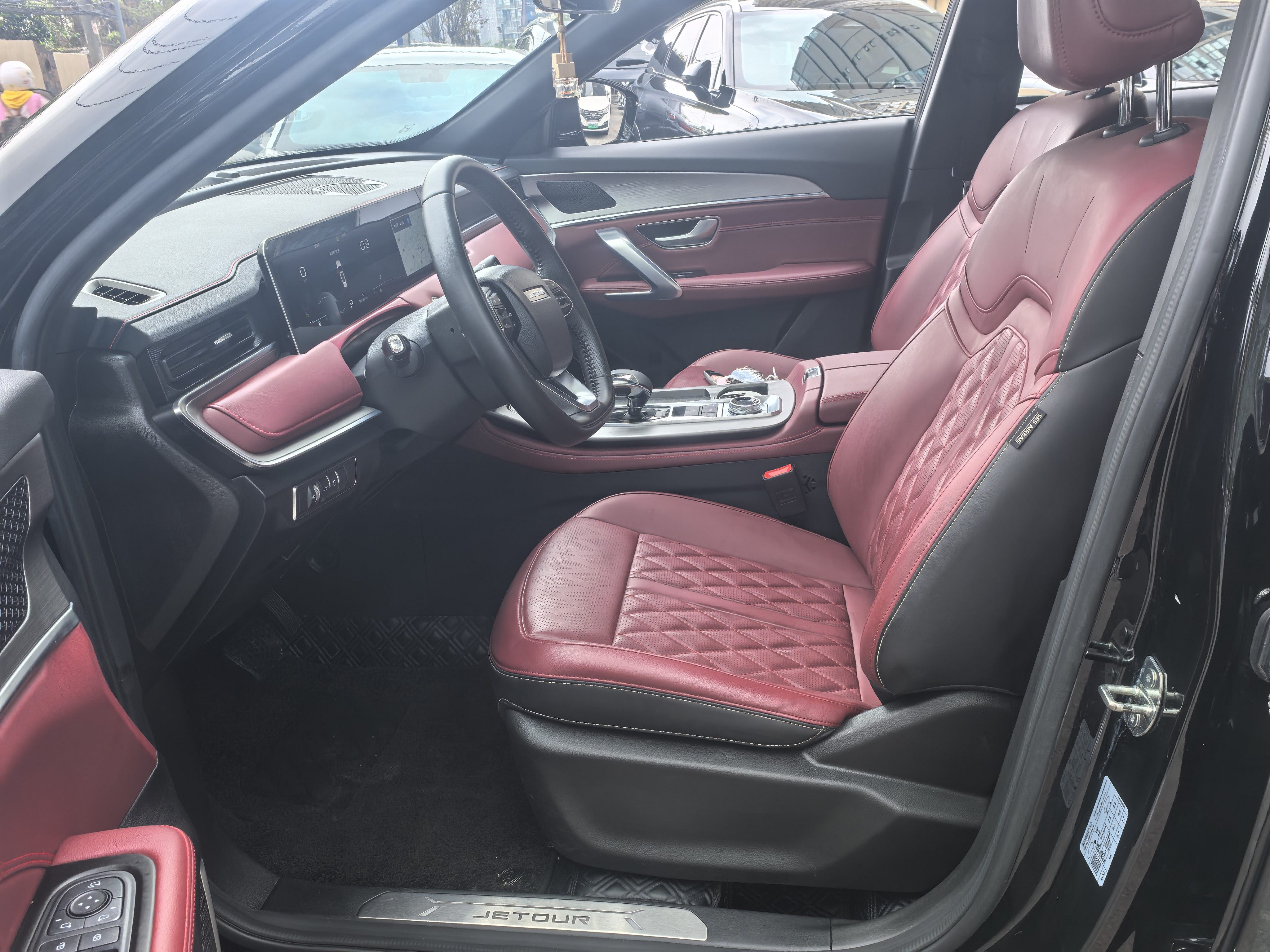JETOUR 2024 X70 PLUS 1.5T Champion MAX+ 7-Seater