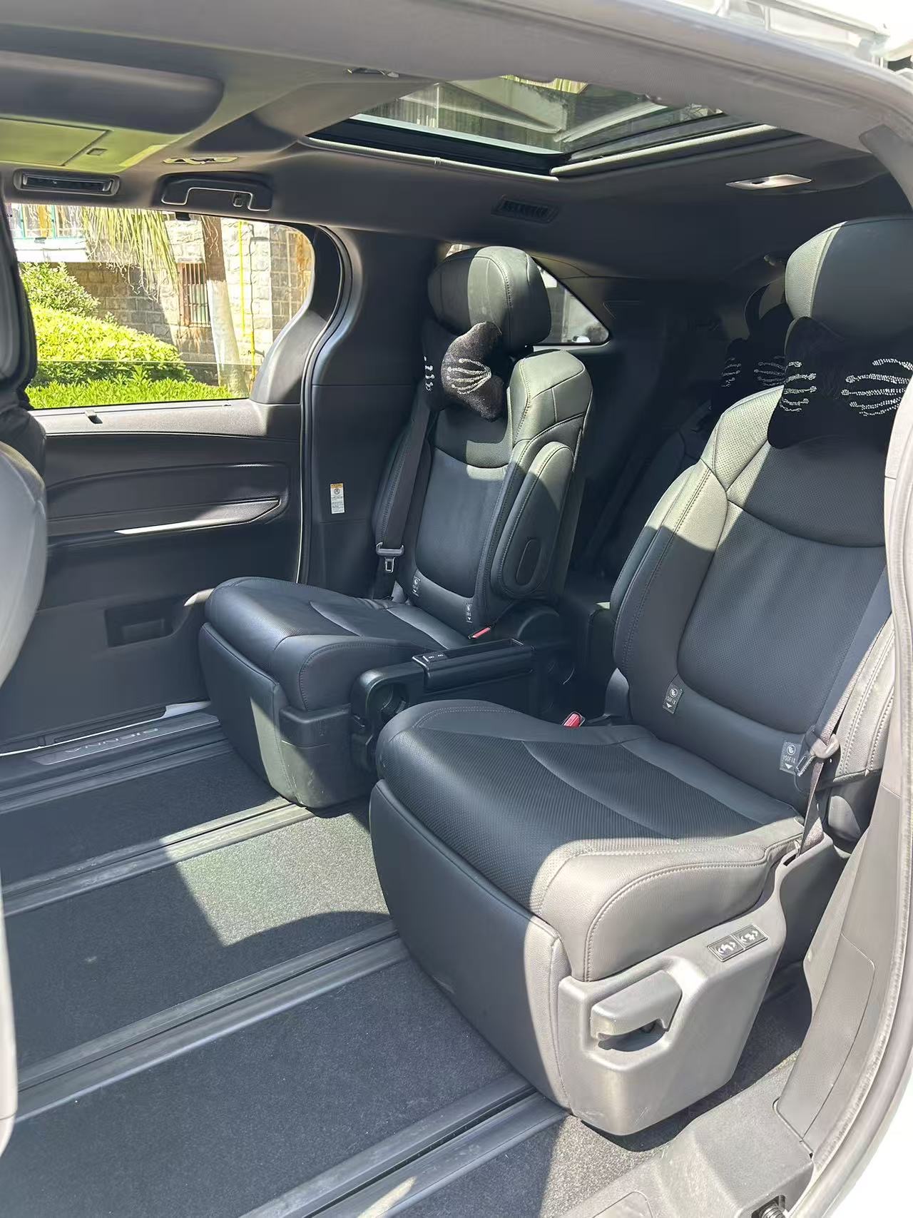 Toyota 2021 Sienna 2.5 CVT Platinum