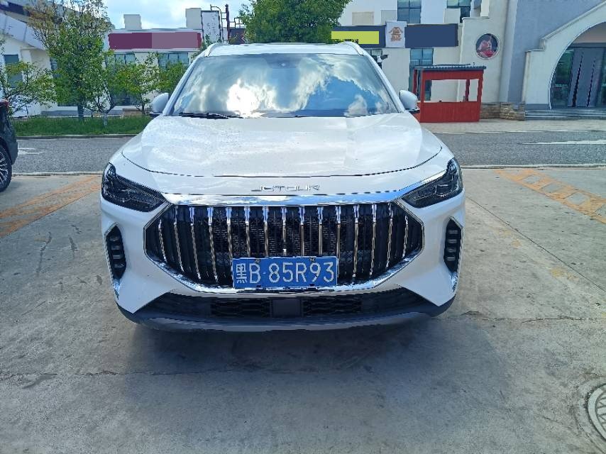 JETOUR 2024 X70 PLUS 1.5T Champion Edition PRO 5-Seater