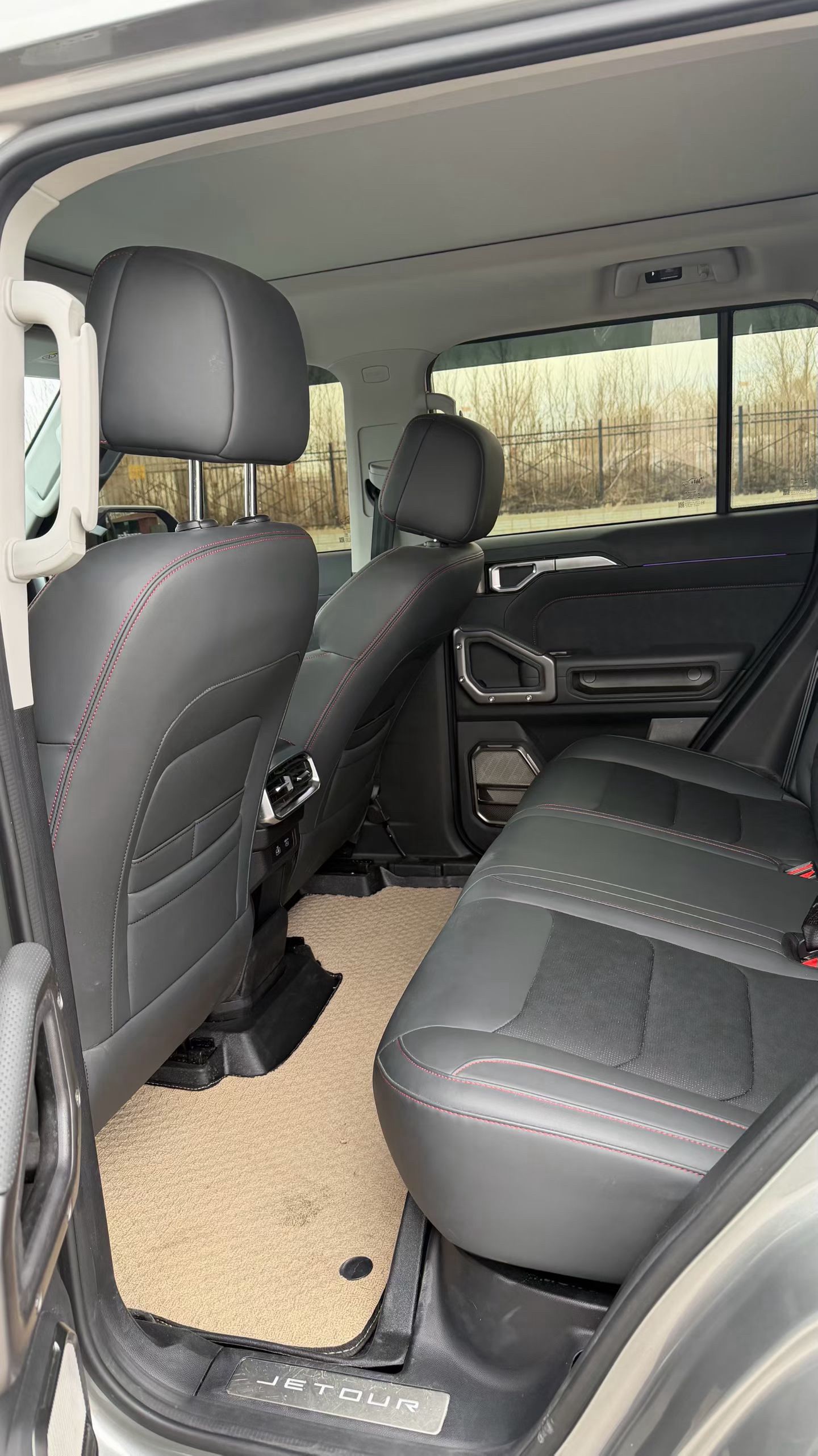 JETOUR 2023 Traveler 2.0T 4WD Cross PRO+