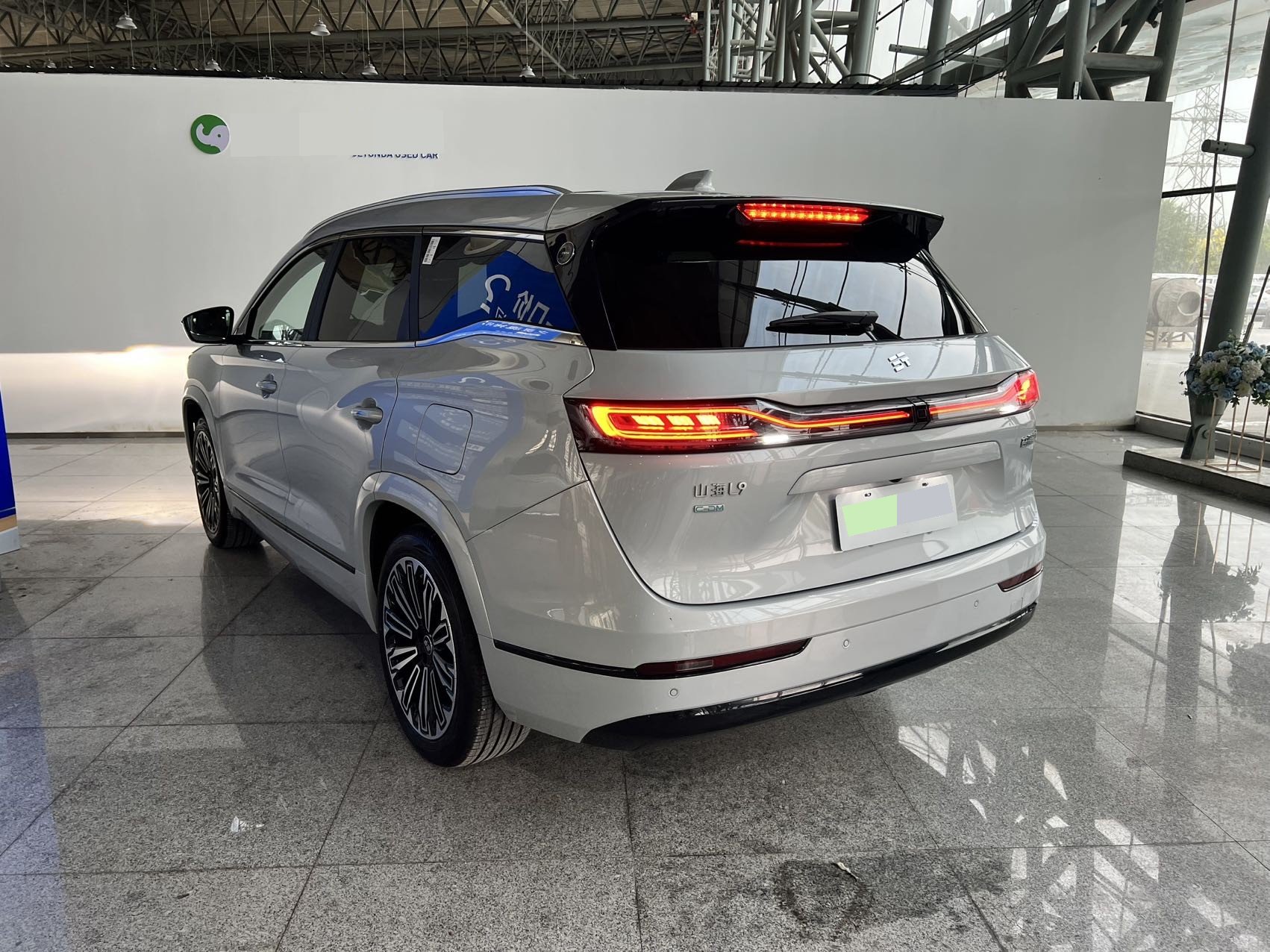 JETOUR 2025 Shanhai L9 1.5TD Flagship 6-Seater