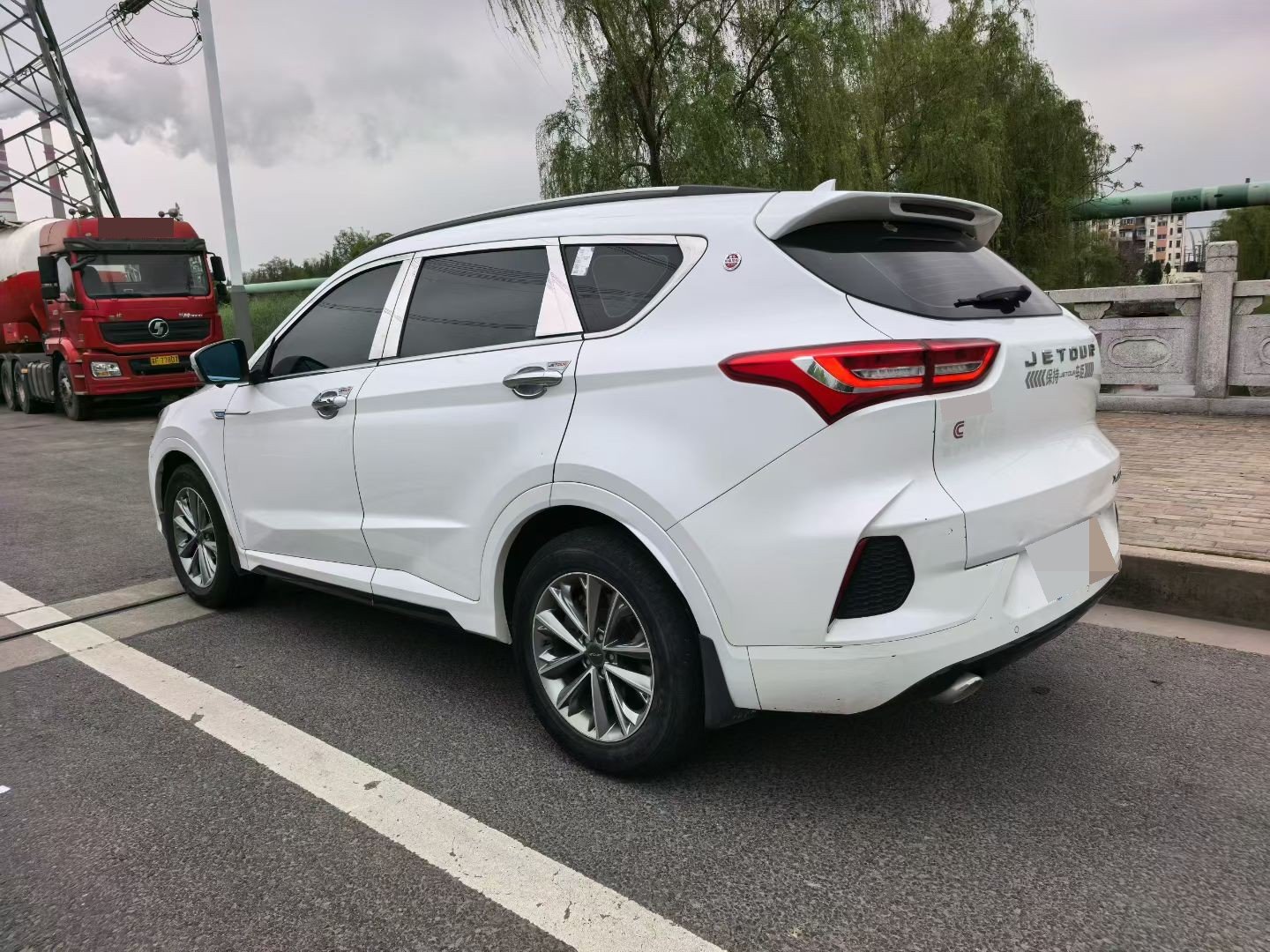 JETOUR 2022 X70 1.5T Chief Edition 5-Seater