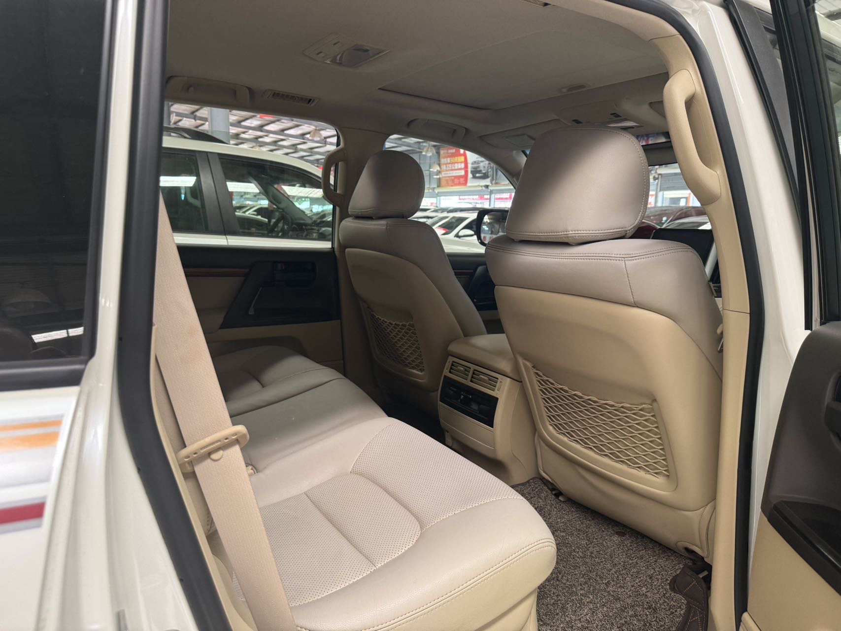 Toyota FJ Cruiser (Import) 2017 FJ Cruiser 4.0 Middle East Version