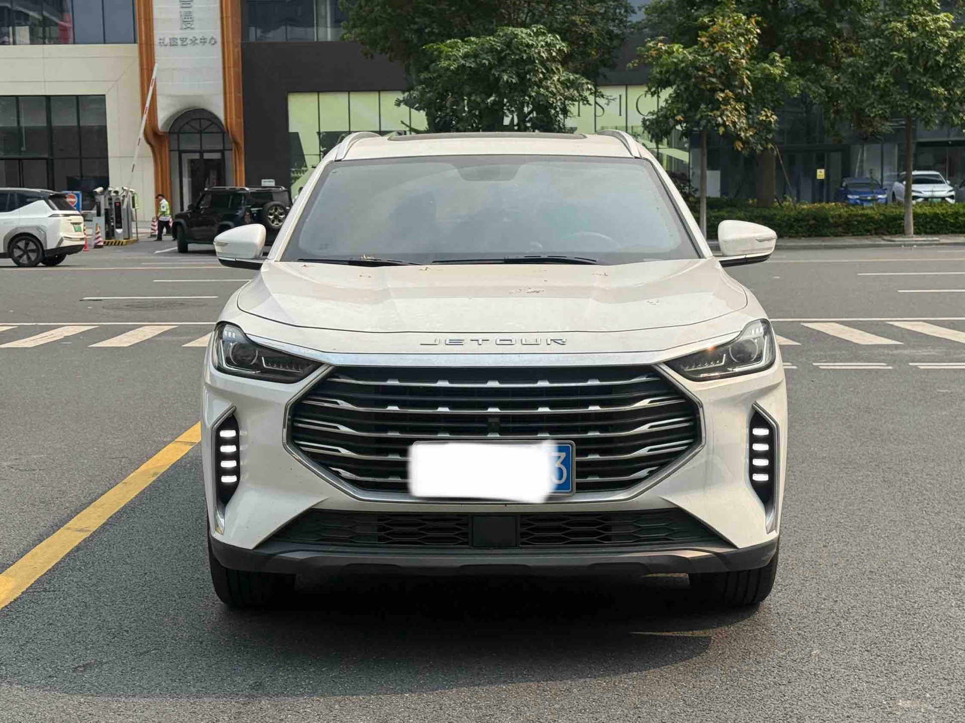 JETOUR 2021 X70 PLUS 1.6T Di 5-Seater