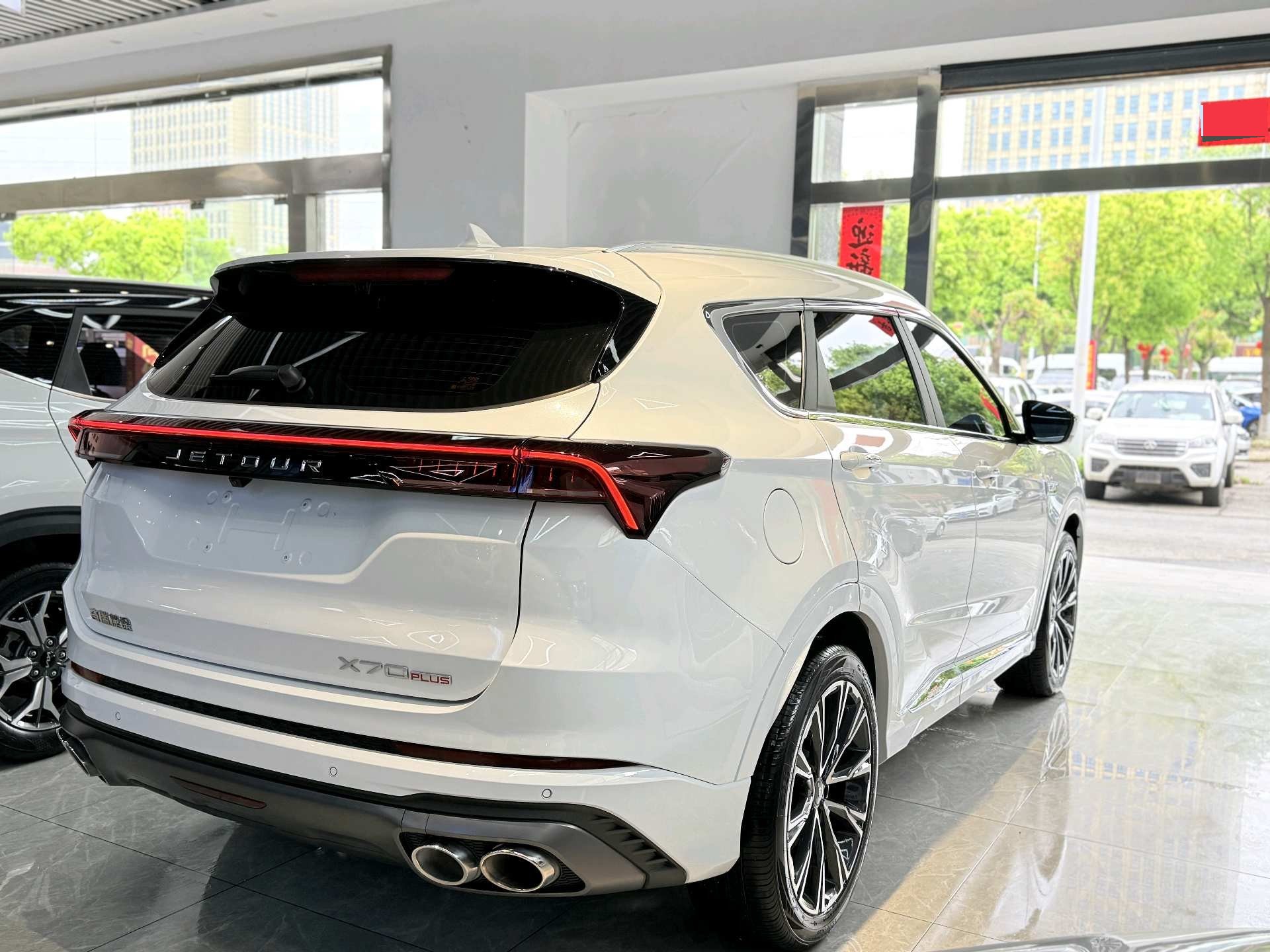 JETOUR 2023 X70 PLUS 1.6T Qiangzhe PLUS 5-Seater