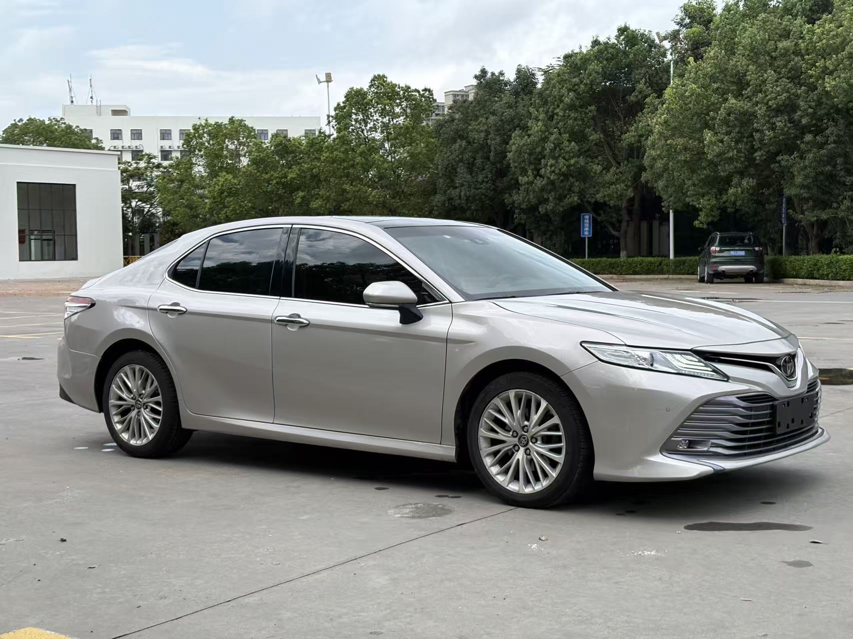 Toyota 2018 Camry 2.5G Luxury