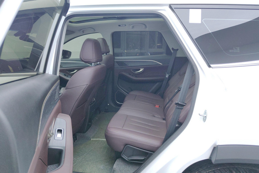 JETOUR 2024 X90 PLUS 1.6TD Villa 5-Seater
