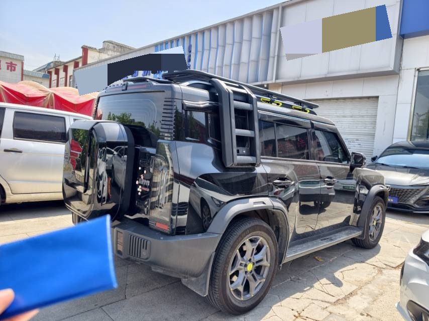 JETOUR 2024 Traveler 2.0T 4WD Cross PRO Entertainment Edition