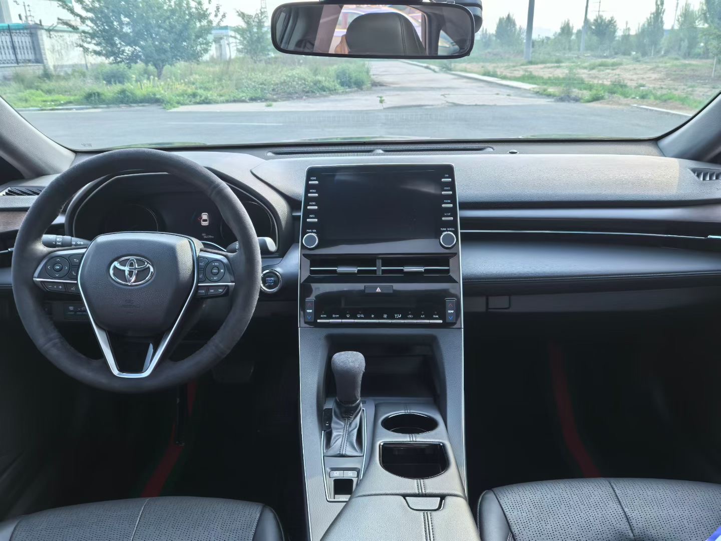 Toyota 2019 Avalon 2.0 CVT XLE Premium