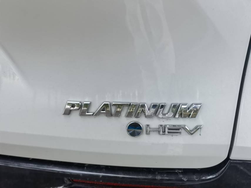 Toyota 2024 Sienna 2.5 CVT Platinum Edition