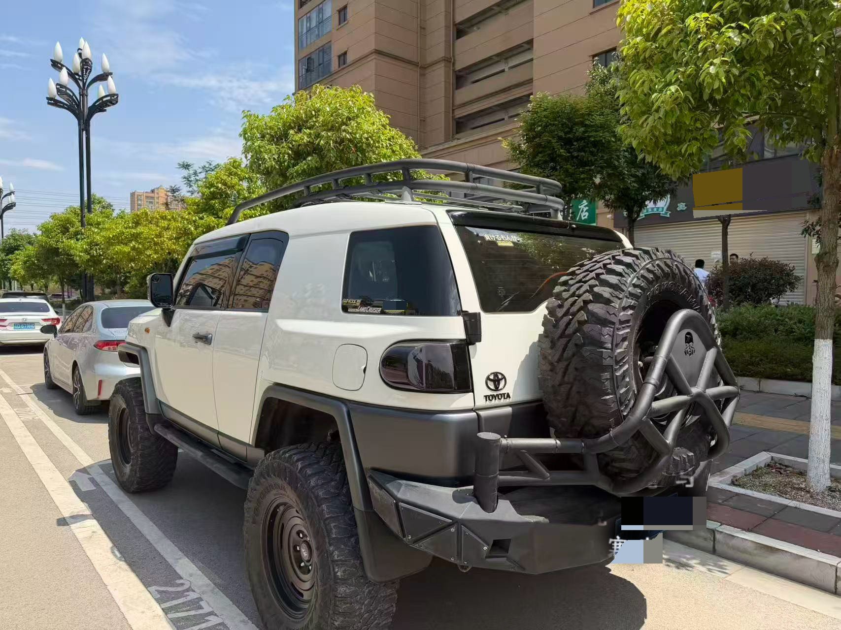 Toyota FJ Cruiser (Import) 2017 FJ Cruiser 4.0 Middle East Version