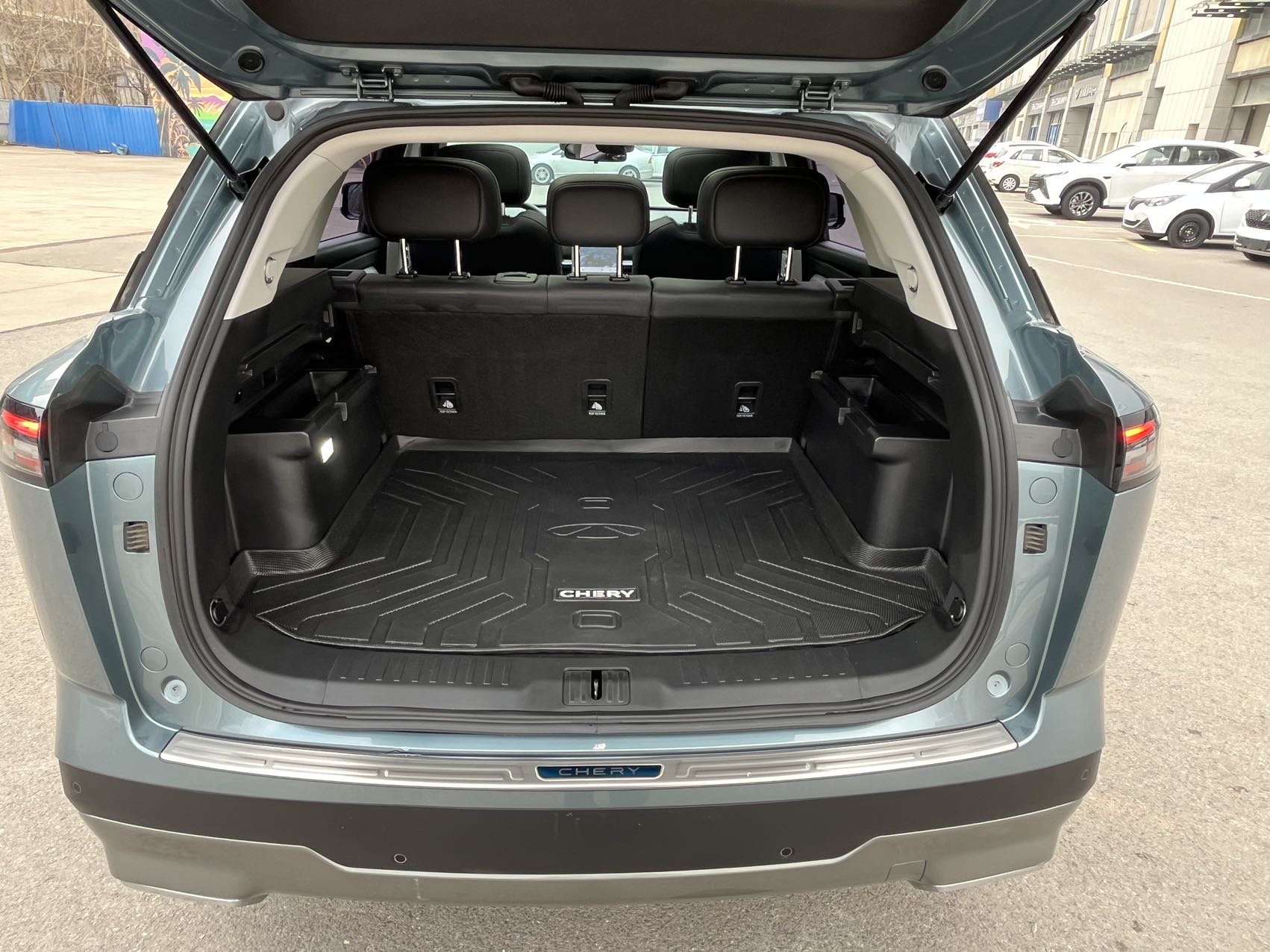 Chery 2023 Explore 06 1.6T Urban Edition 2WD Luxury