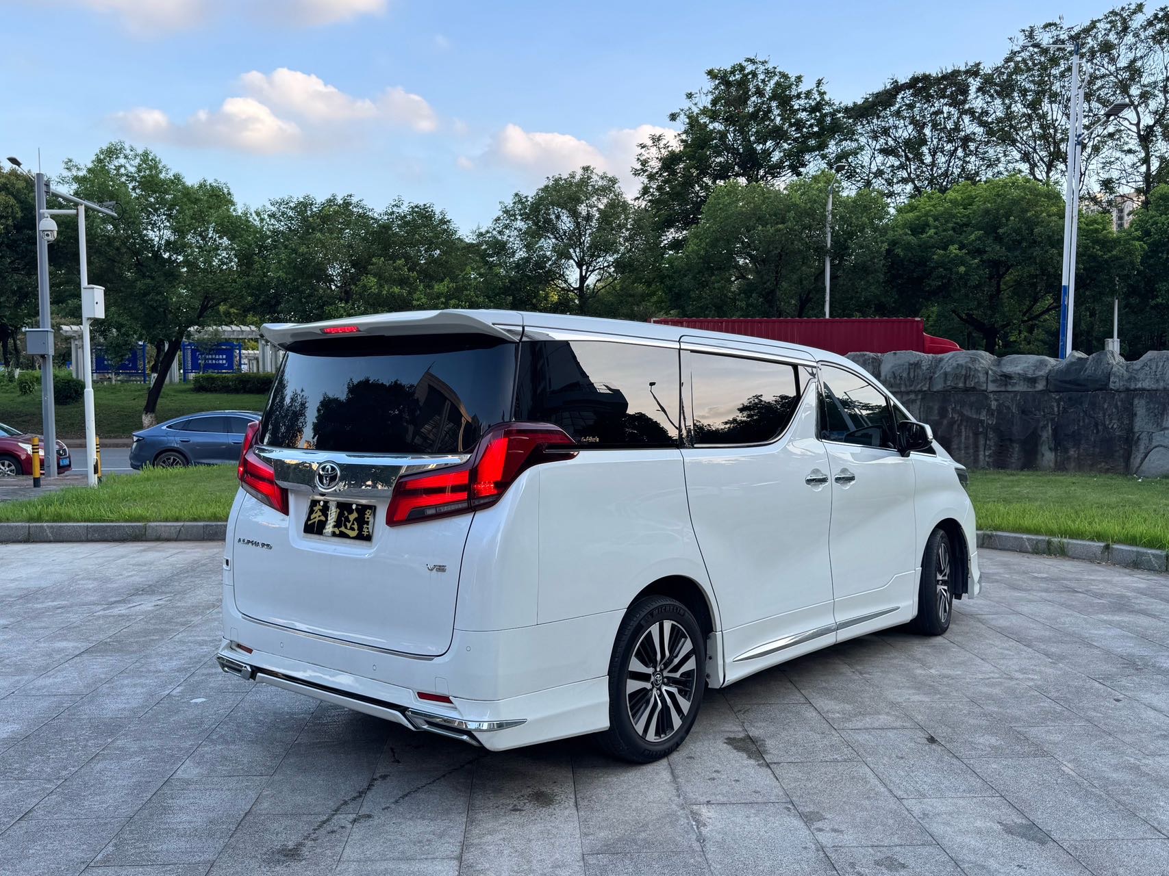 Toyota Alphard (Import) 2018 Alphard 3.5 Luxury (Facelift)