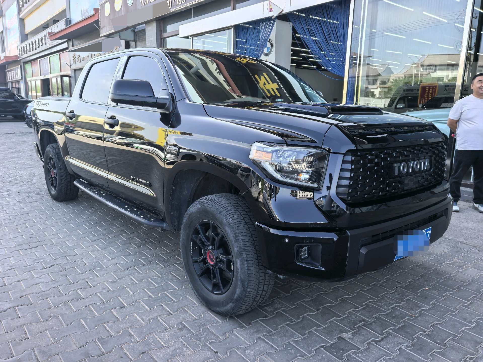 Toyota Tundra (Import) 2019 Tundra 5.7 TRD Pro 4WD CrewMax 5.5-Ft US Spec
