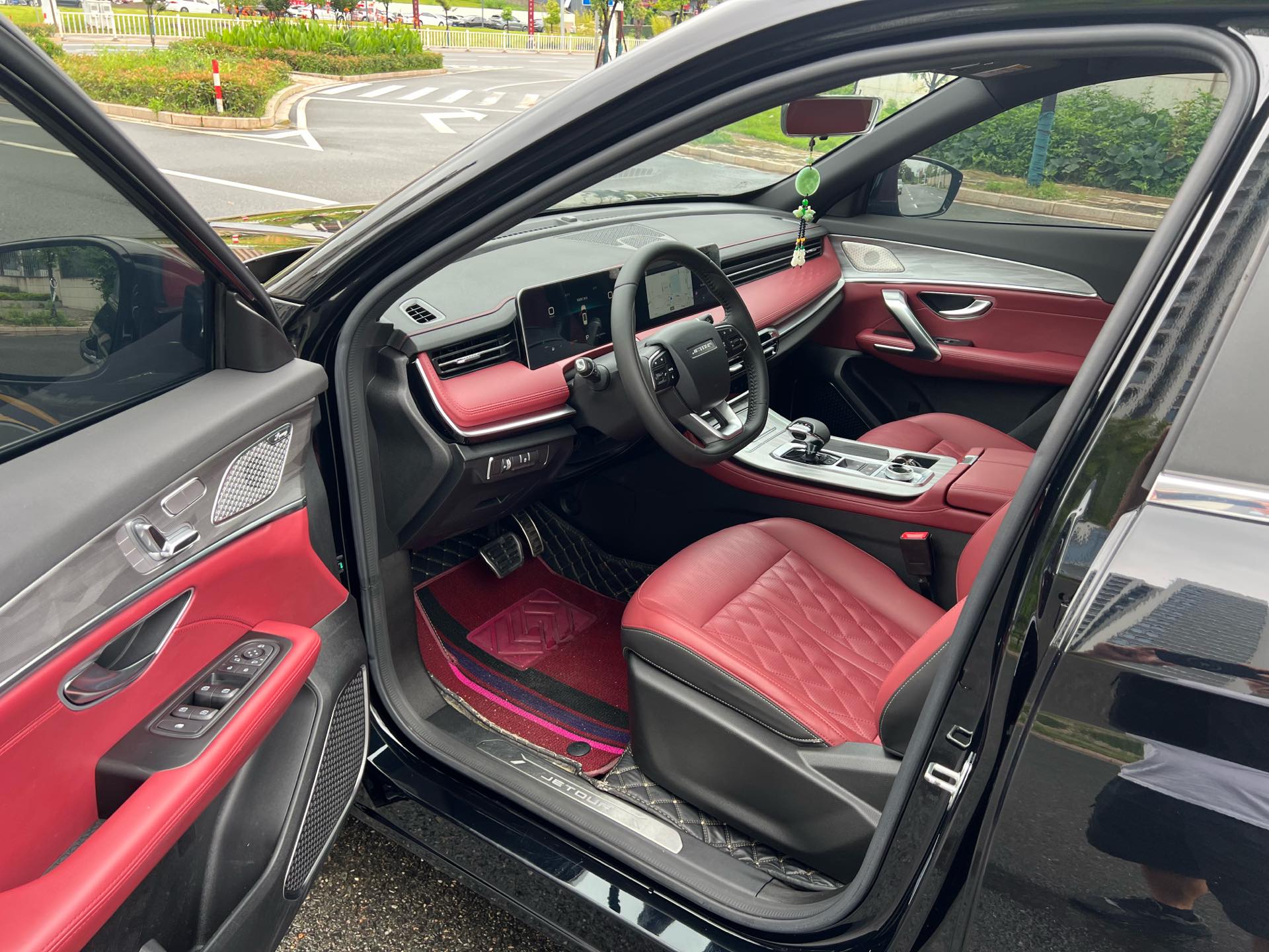 JETOUR 2023 X70 PLUS 1.5T Yongzhe PLUS 7-Seater