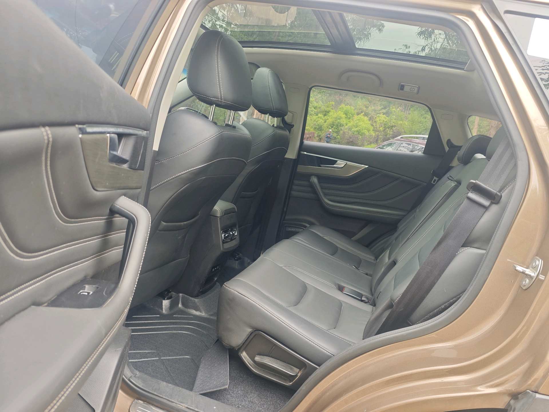 JETOUR 2019 X70S 1.5T Tant Edition 5-Seater