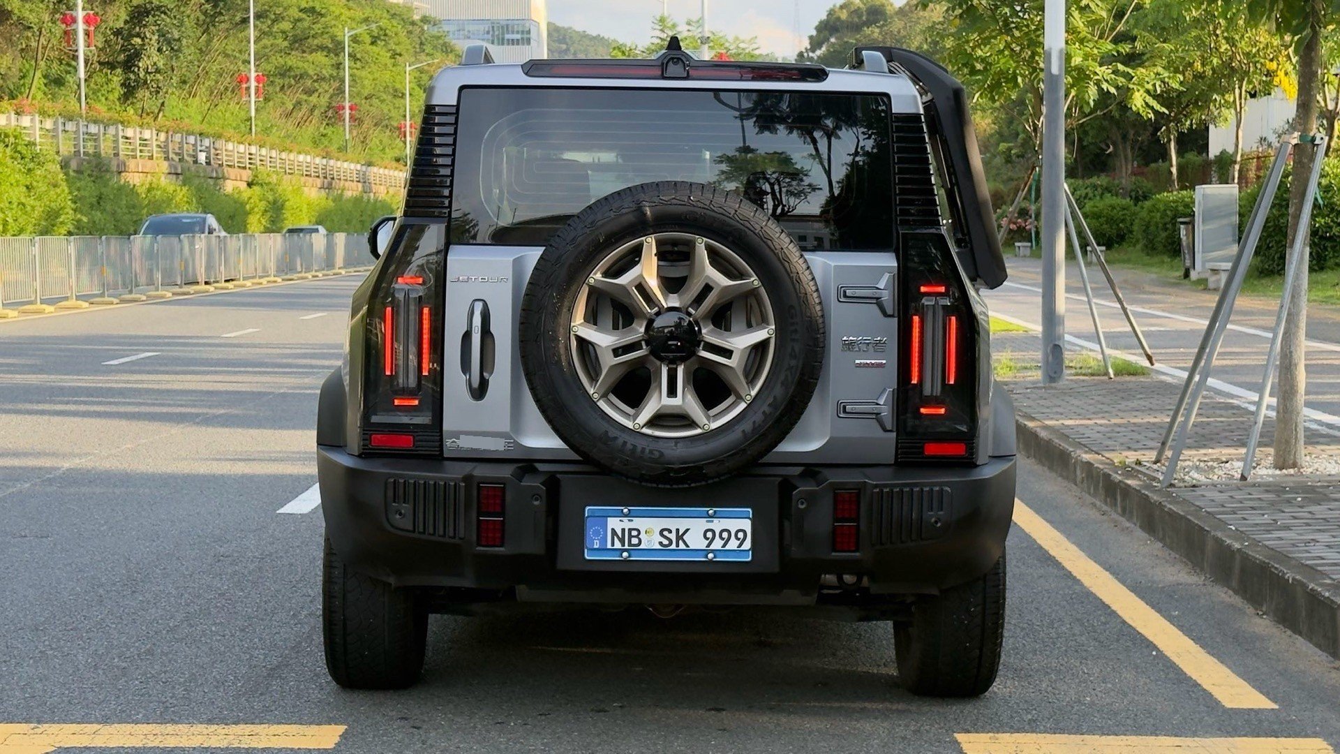 JETOUR 2023 Traveler 2.0T 4WD Conquest
