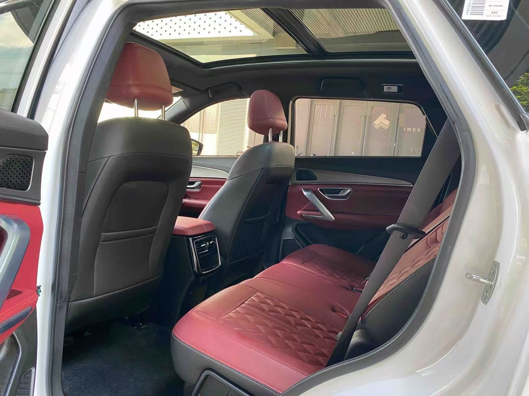 JETOUR 2024 X70 PLUS 1.5T Champion Edition MAX 5-Seater