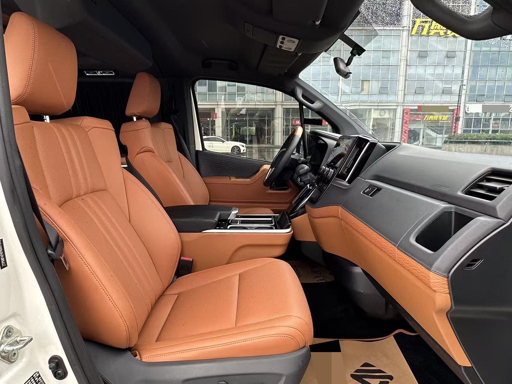 Toyota Hiace (Import) 2019 Hiace 3.5 Middle East Version