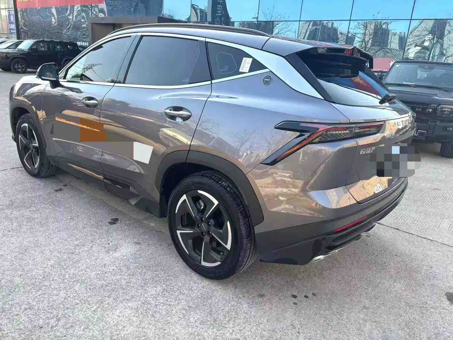 JETOUR 2025 Dasheng 1.5TD Deluxe Edition