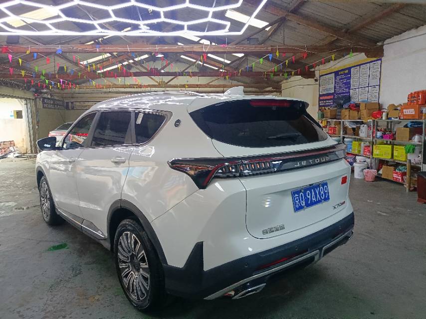 JETOUR 2025 X70 PLUS 1.5T Luxury 5-Seater