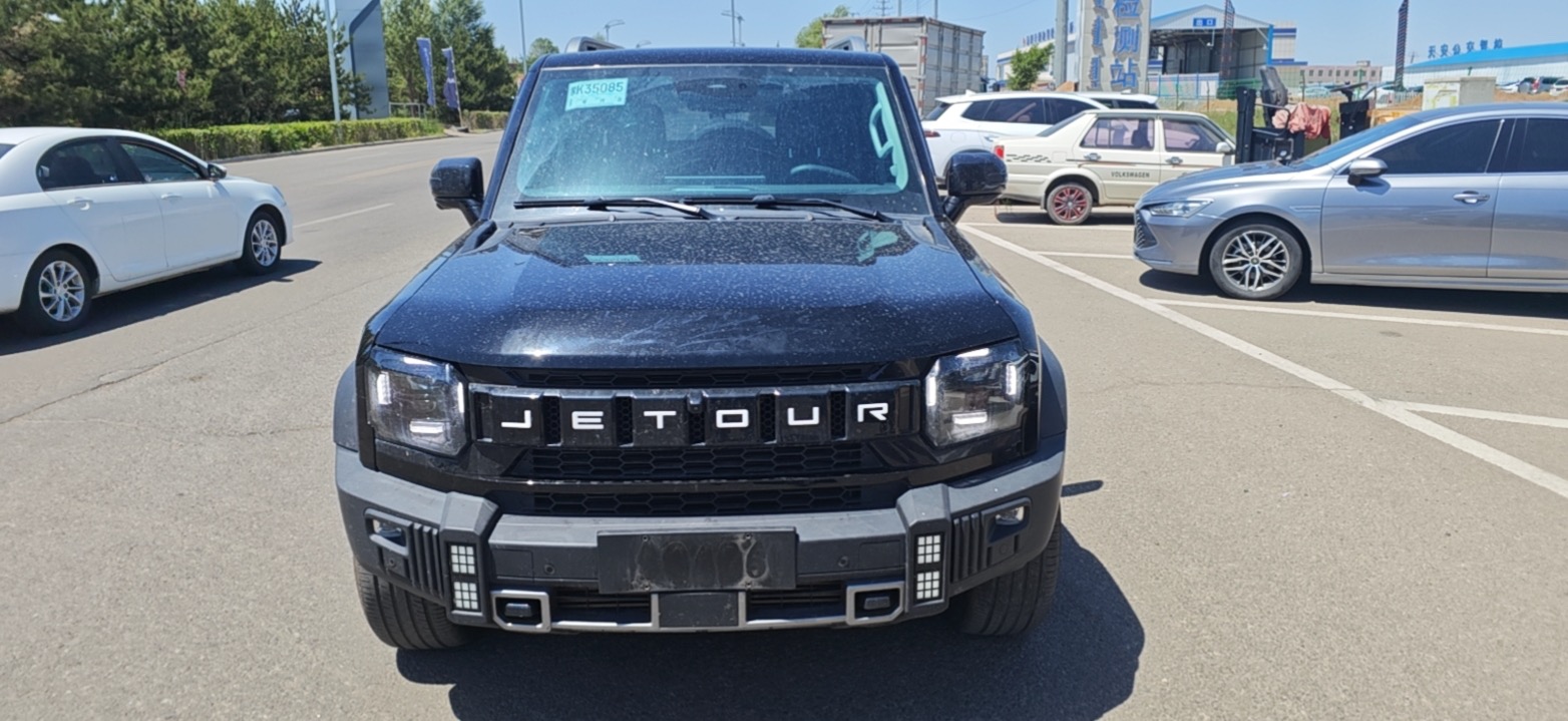 JETOUR 2023 Traveler 2.0T 4WD Cross PRO
