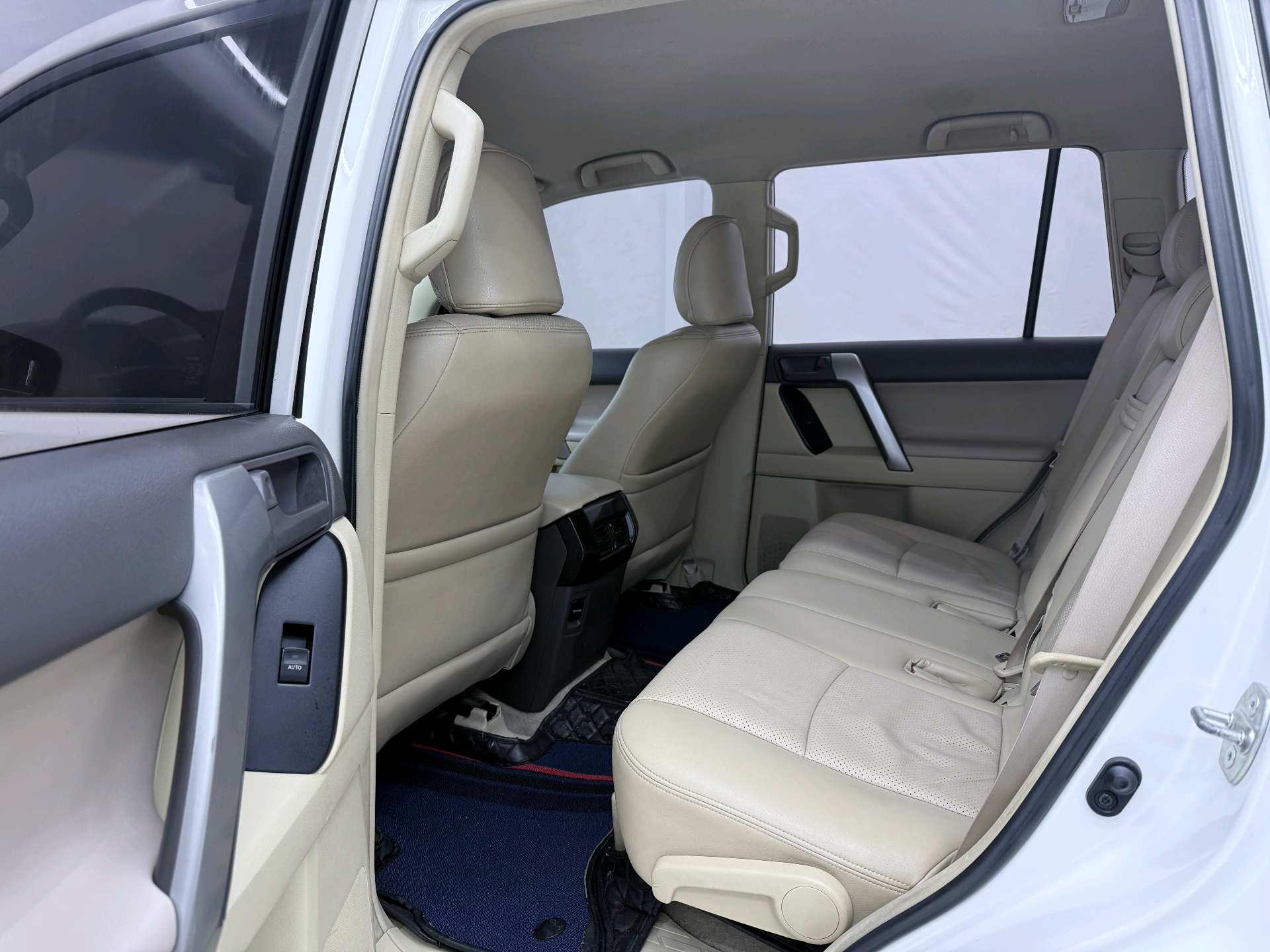 Toyota Prado (Import) 2017 Prado 2.7 GXR Middle East Version