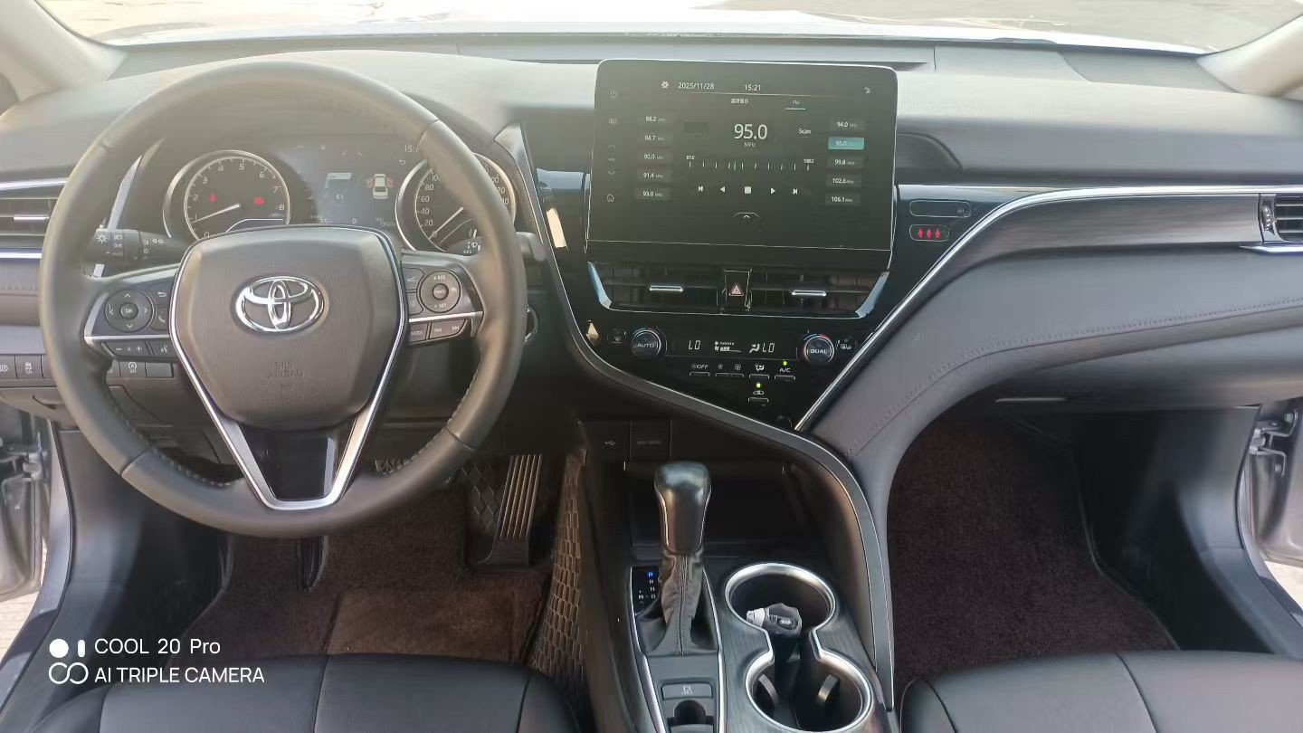 Toyota 2023 Camry 2.0G CVT Luxury Edition