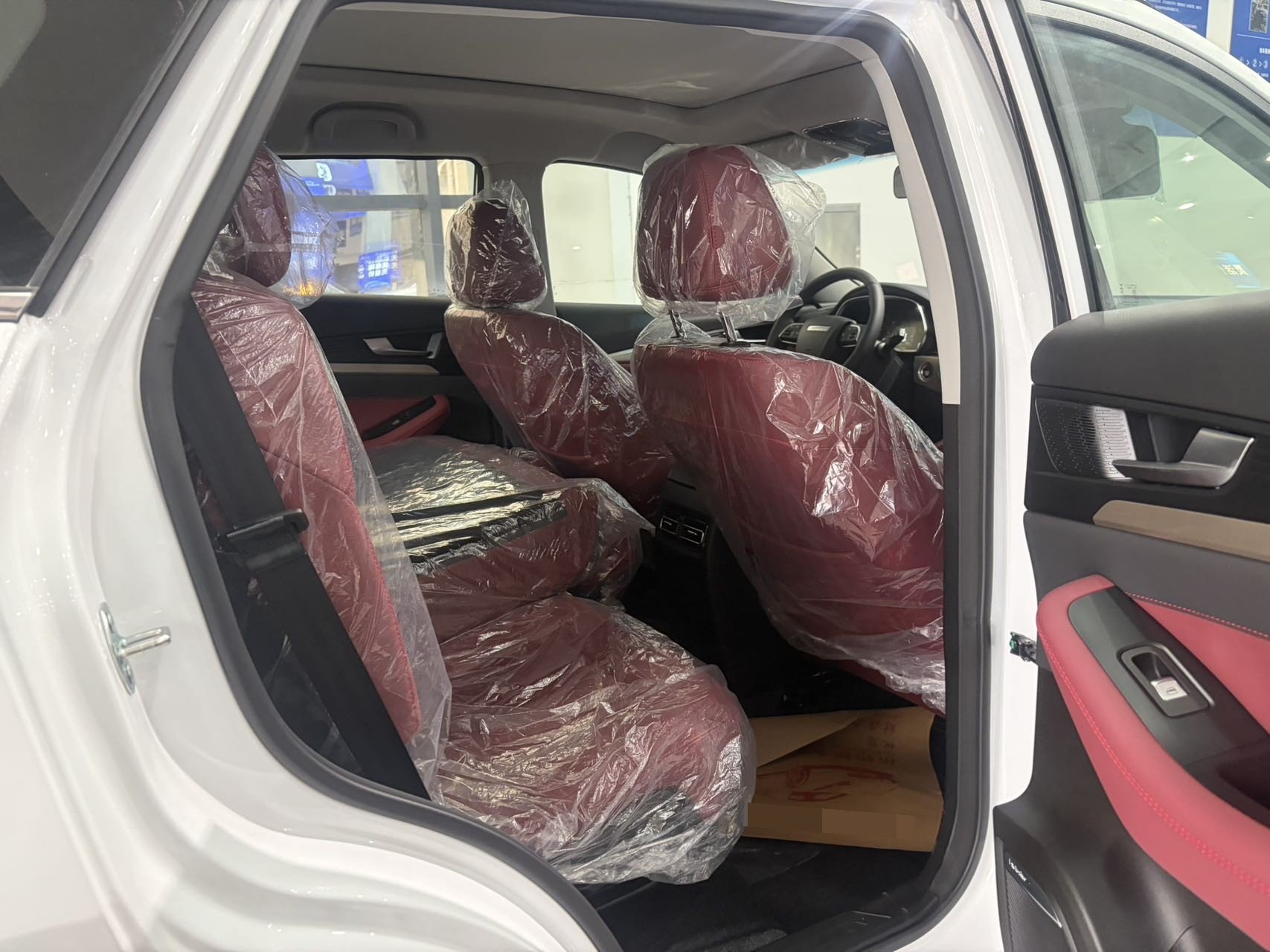 JETOUR 2025 X70 1.5T Beyond PRO 5-Seater