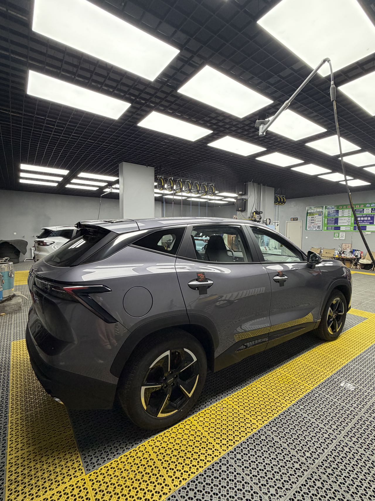 JETOUR 2025 Dasheng 1.5T Luxury Edition