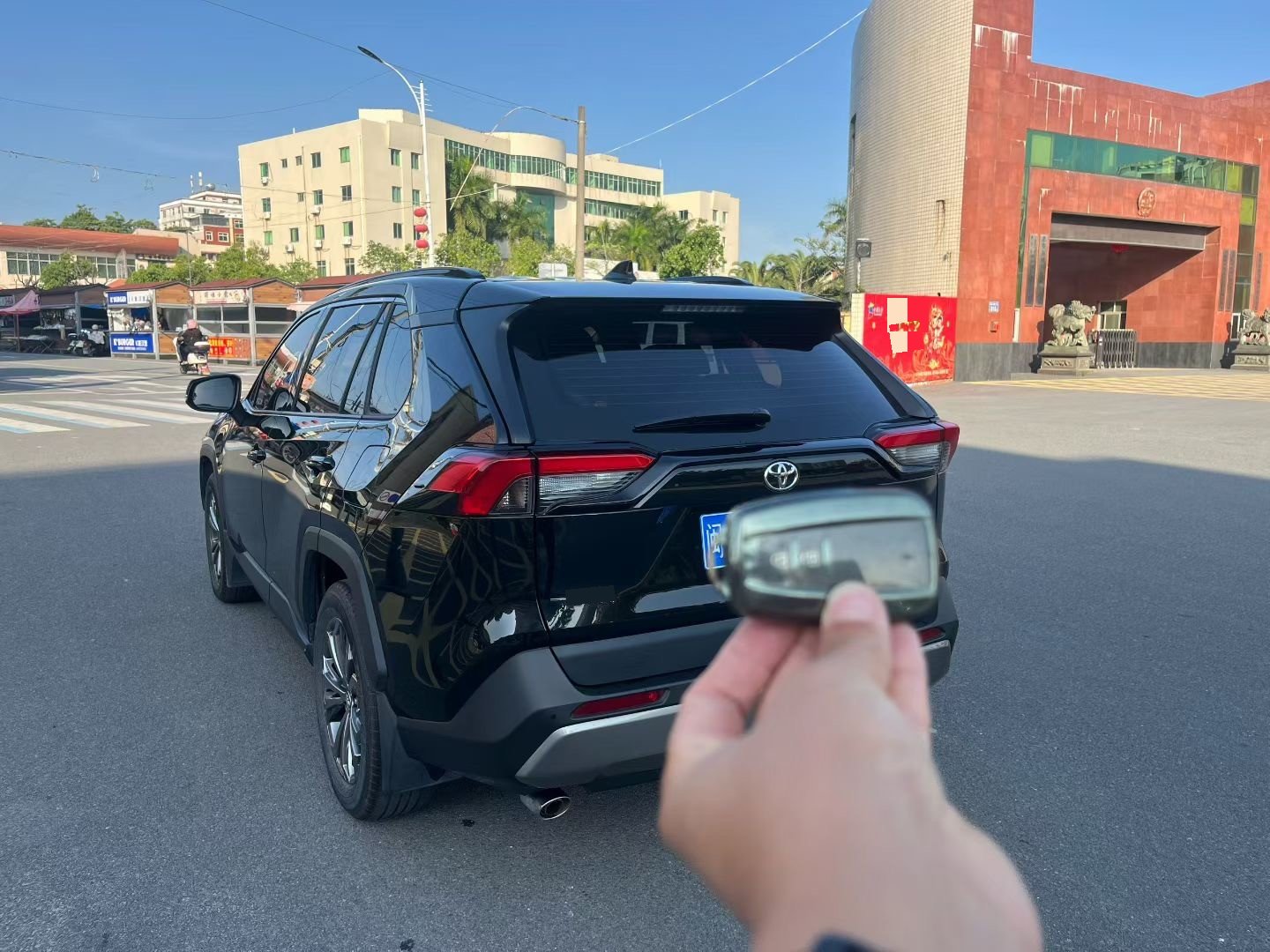 Toyota 2023 RAV4 2.0 CVT 2WD Fashion Plus