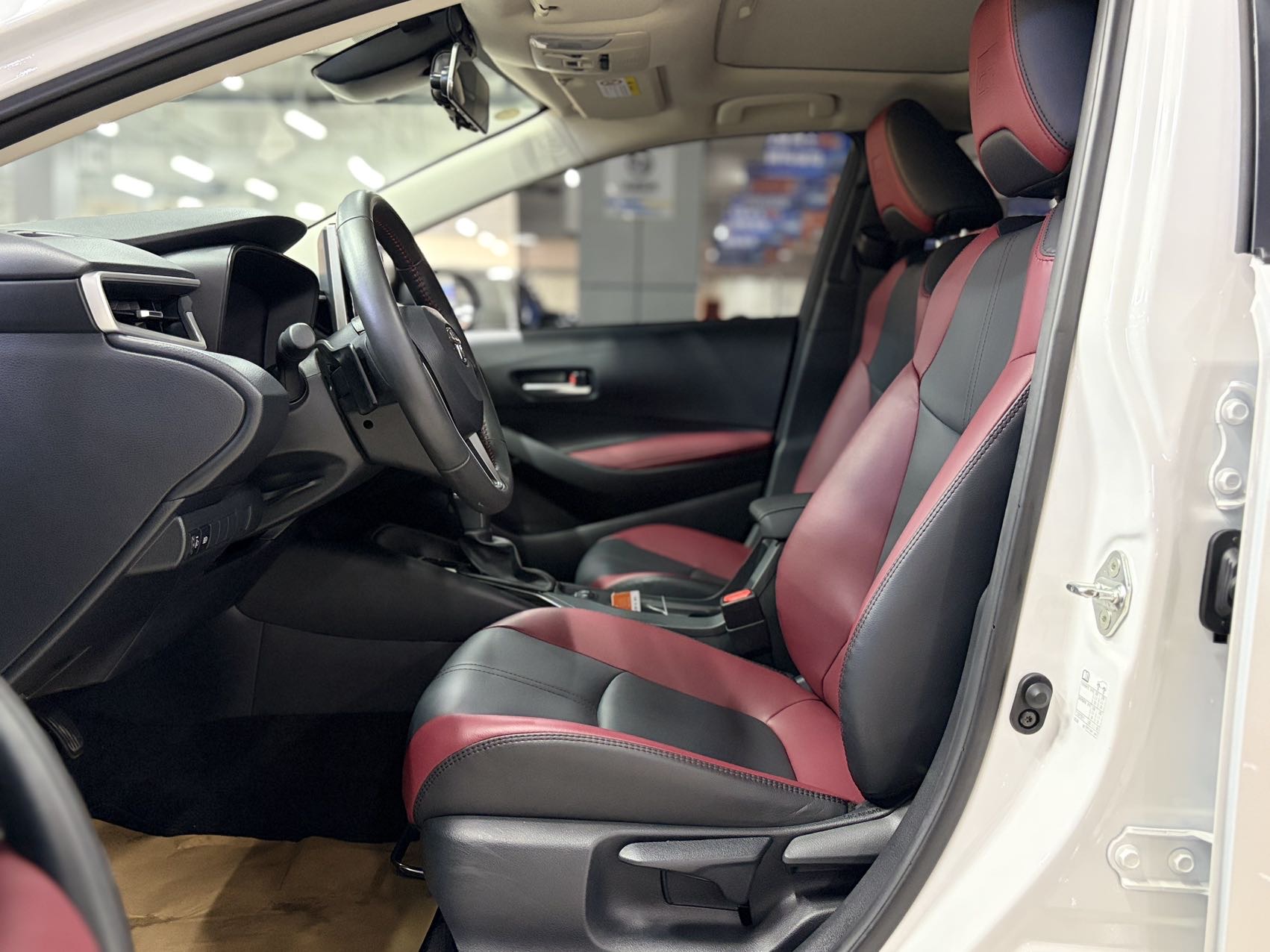 Toyota 2021 Corolla 1.5 CVT TNGA GR SPORT