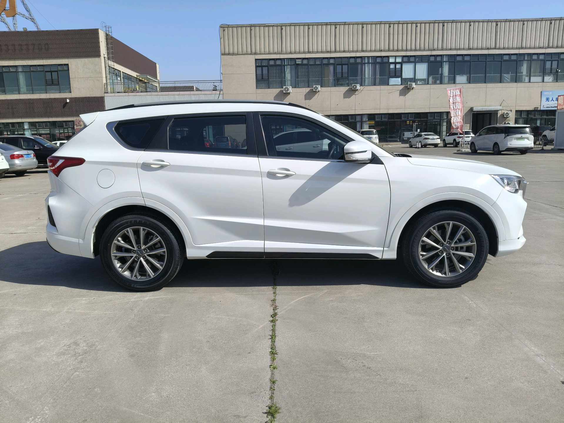 捷途 2020款 X70 1.5T 畅行版6座