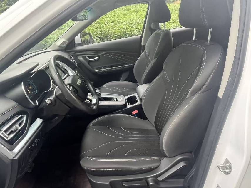 JETOUR 2021 X70M 1.5T Deluxe Partner 5-Seater