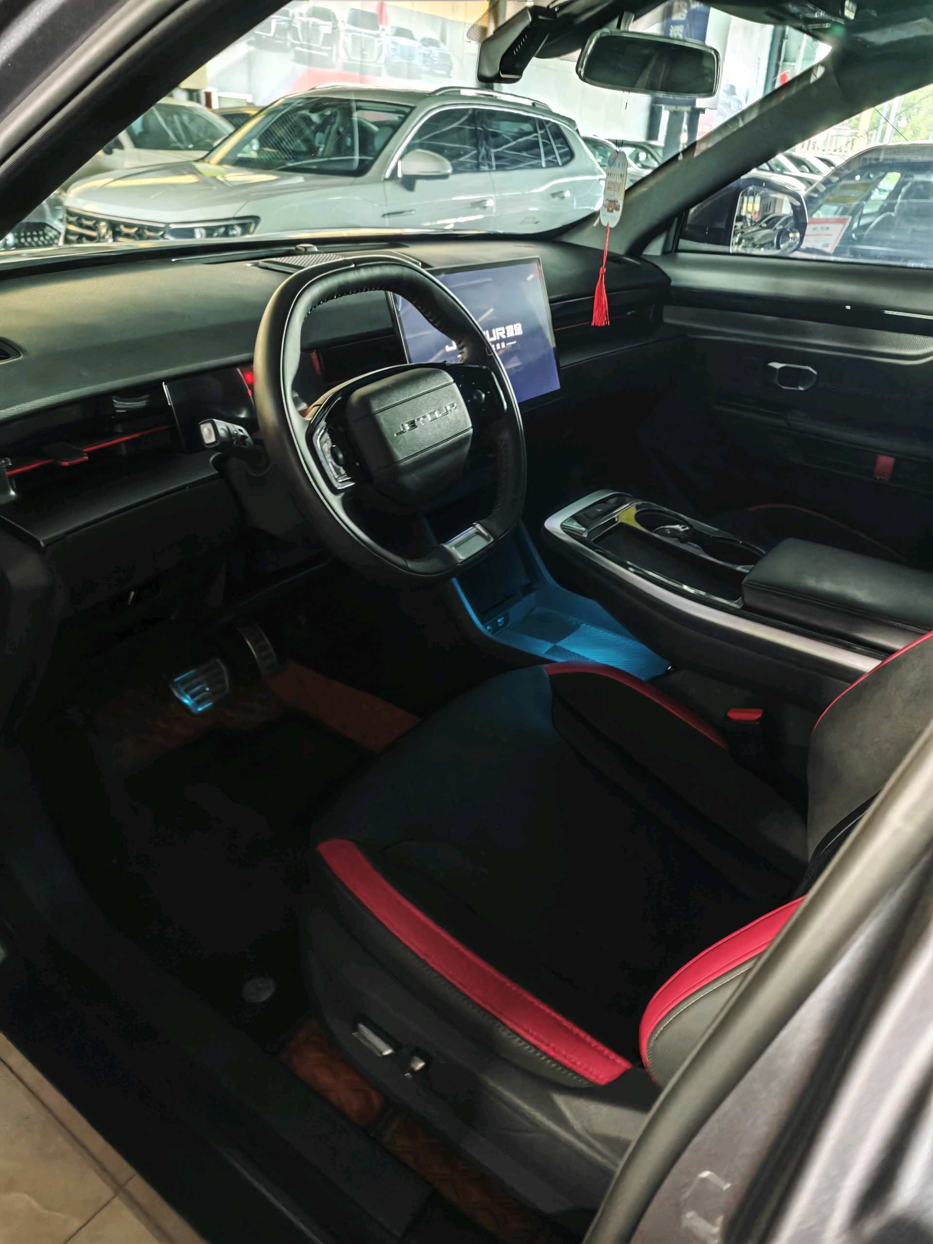捷途 2023款 大圣 i-DM 1.5T 闪电