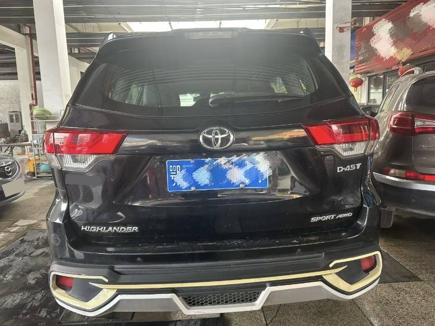 Toyota 2019 Highlander 2.0T 4WD Luxury 7-Seater