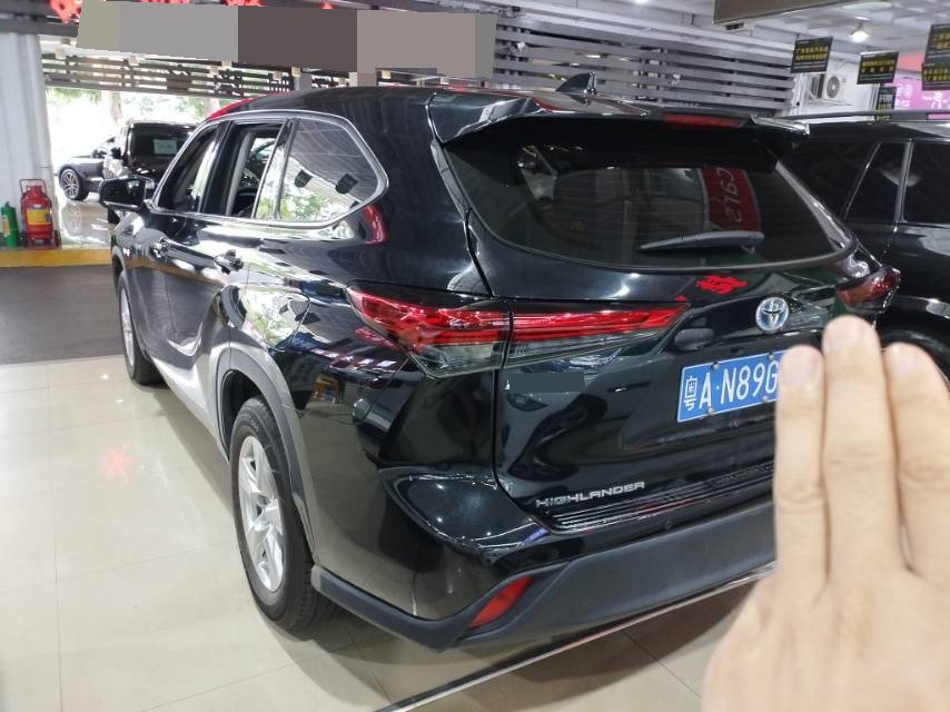 Toyota 2022 Highlander Hybrid 2.5 CVT 4WD Elite 7-Seater