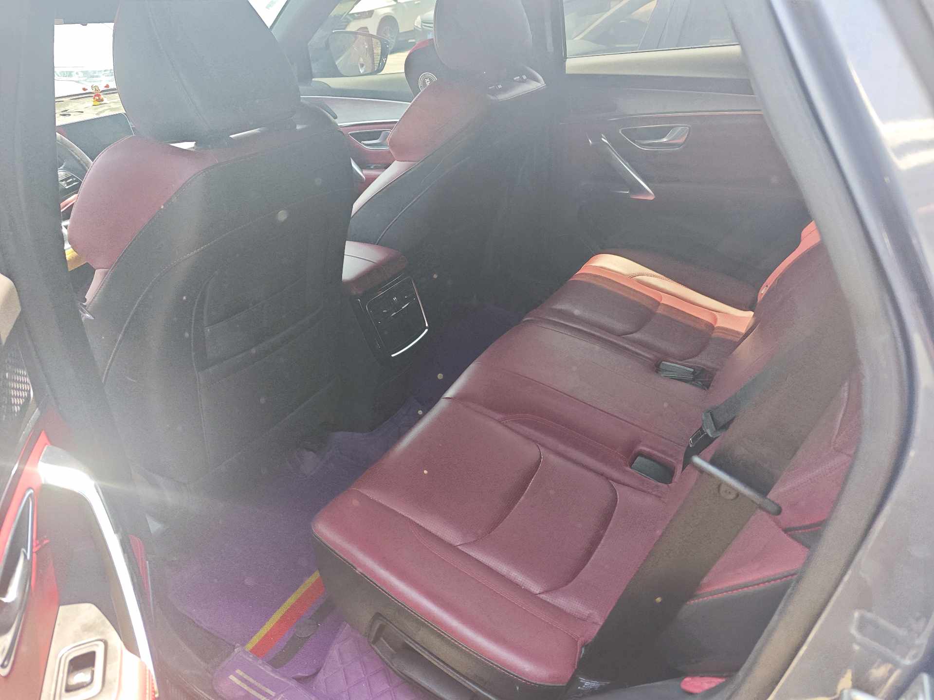 JETOUR 2022 X70 PLUS 1.5T CVT Mountain 7-Seater