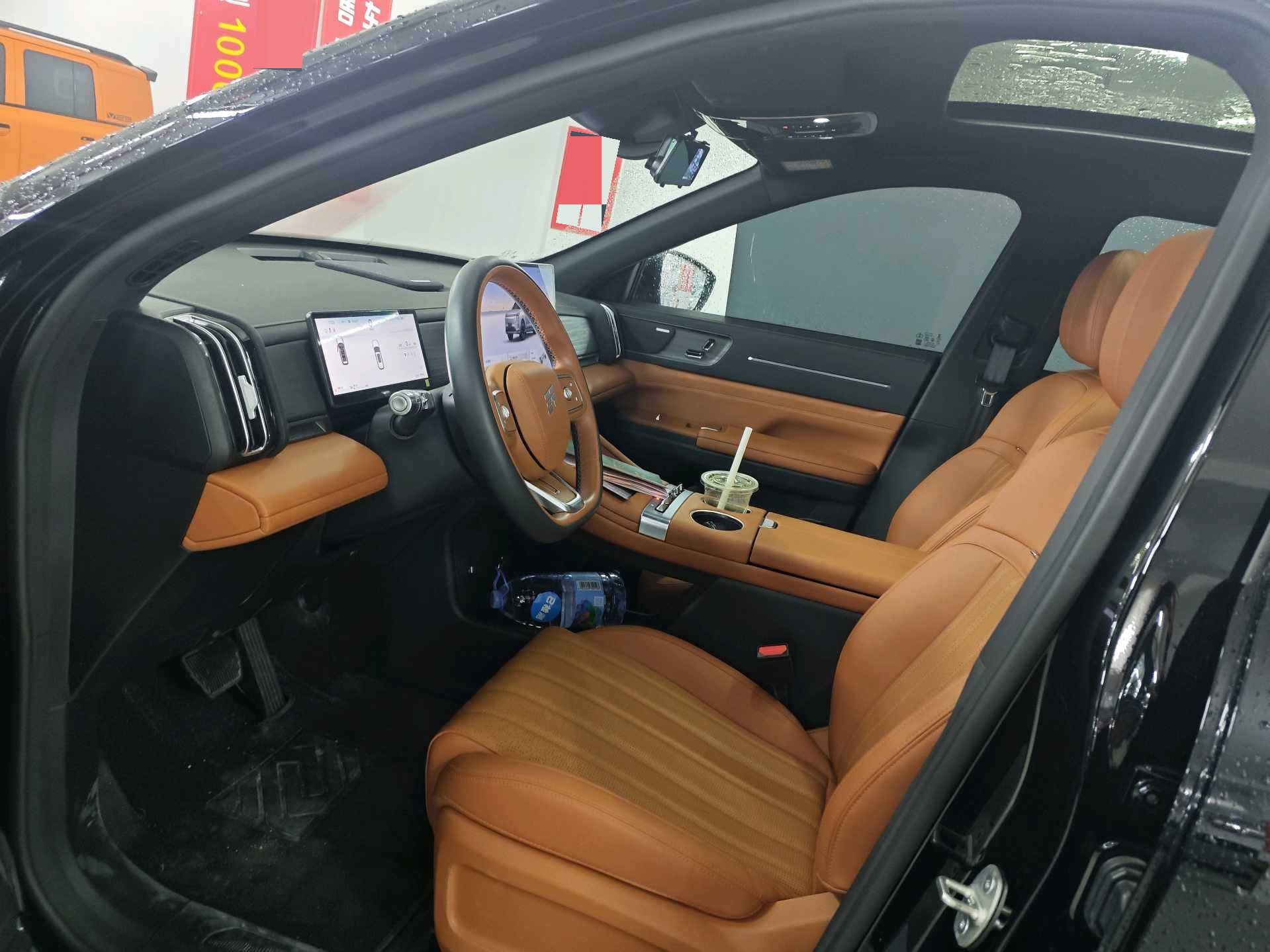 捷途 2025款 山海L7 PLUS 1.5T 121km 豪华版5座