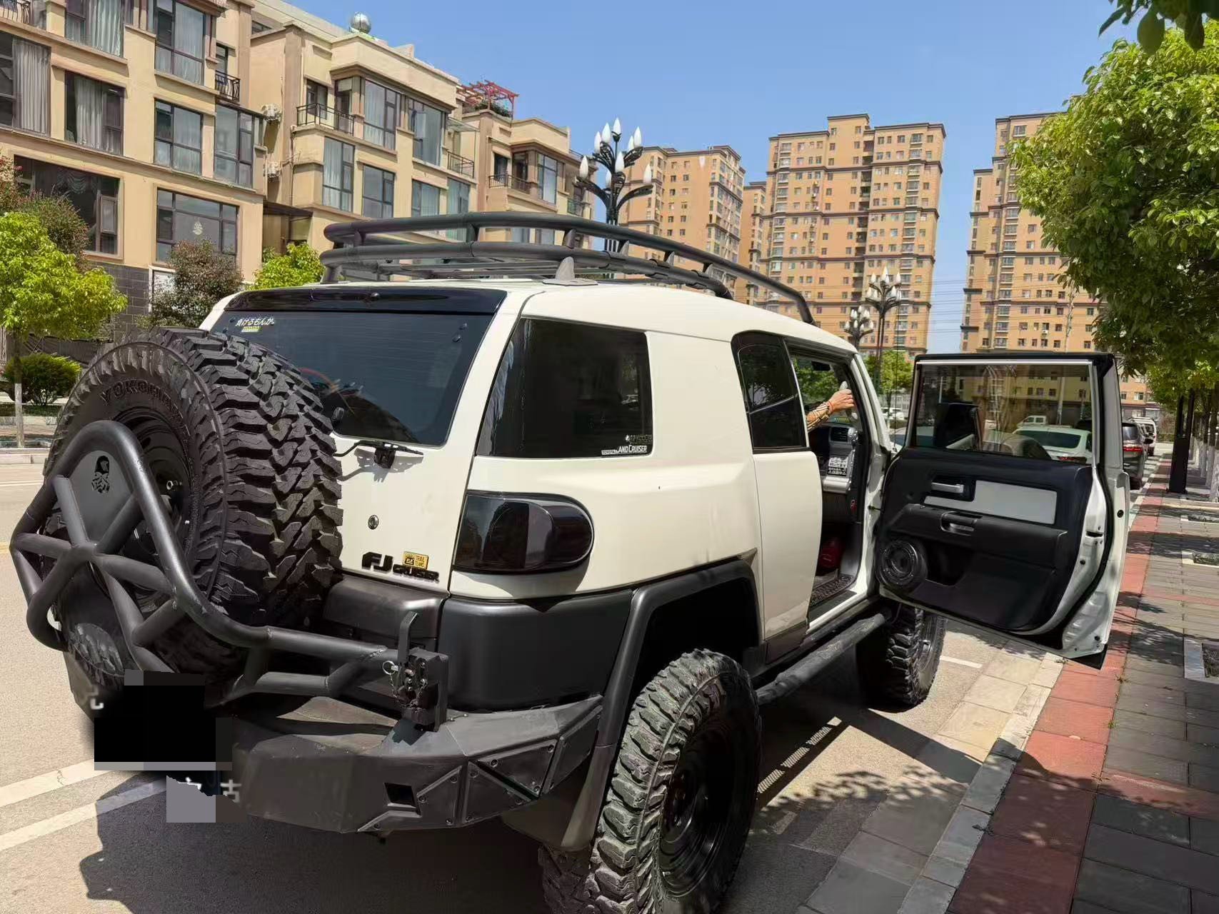Toyota FJ Cruiser (Import) 2017 FJ Cruiser 4.0 Middle East Version