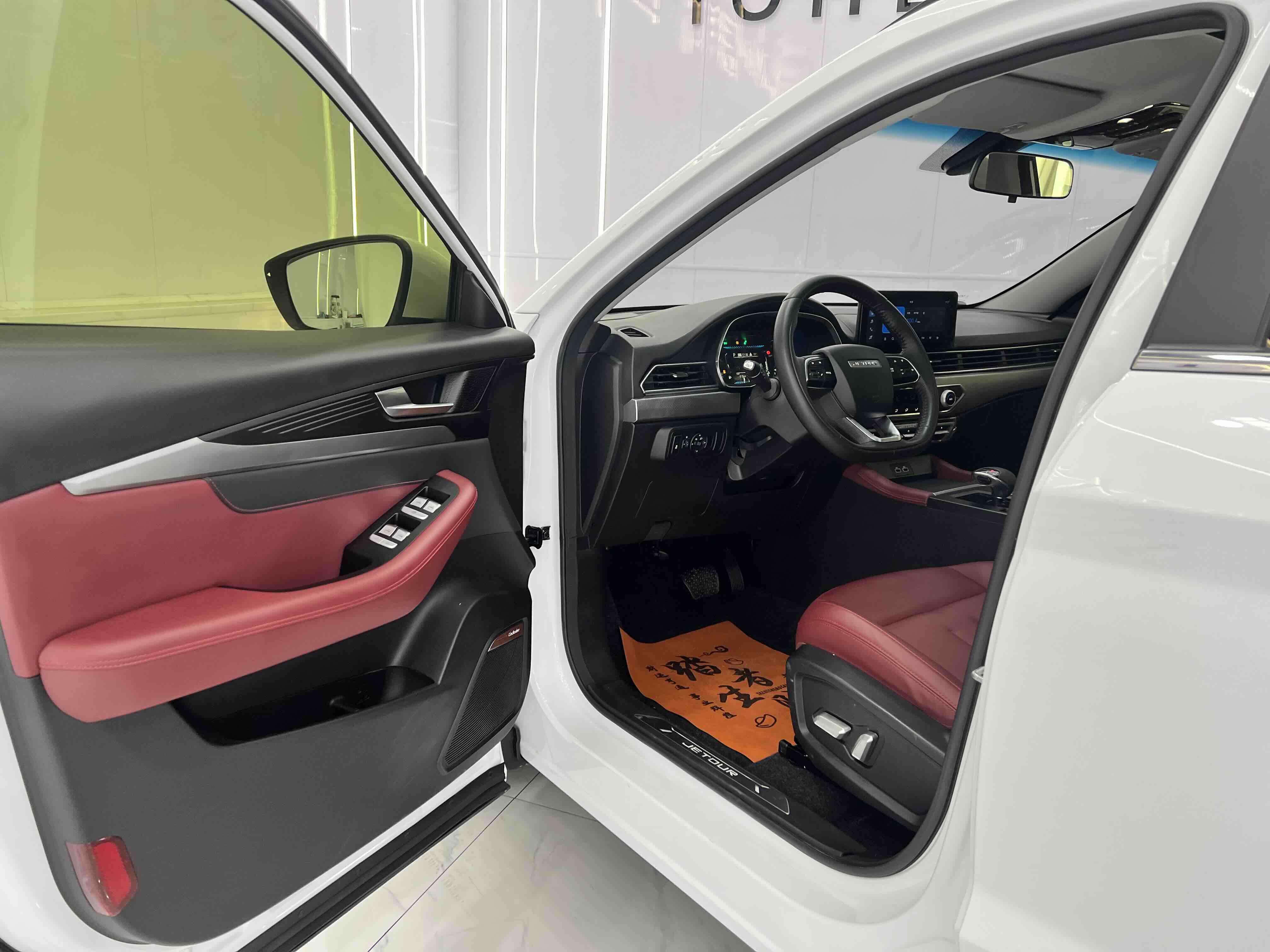 JETOUR 2023 X70S 1.5T Glory 5-Seater