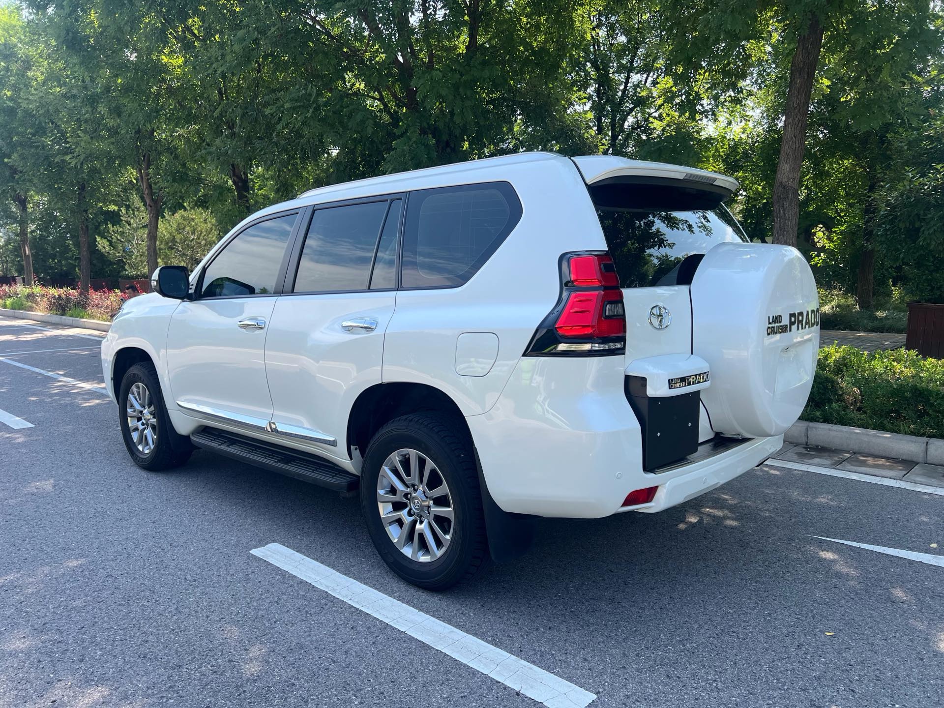Toyota Prado (Import) 2019 Prado 4.0 GXR Middle East Version
