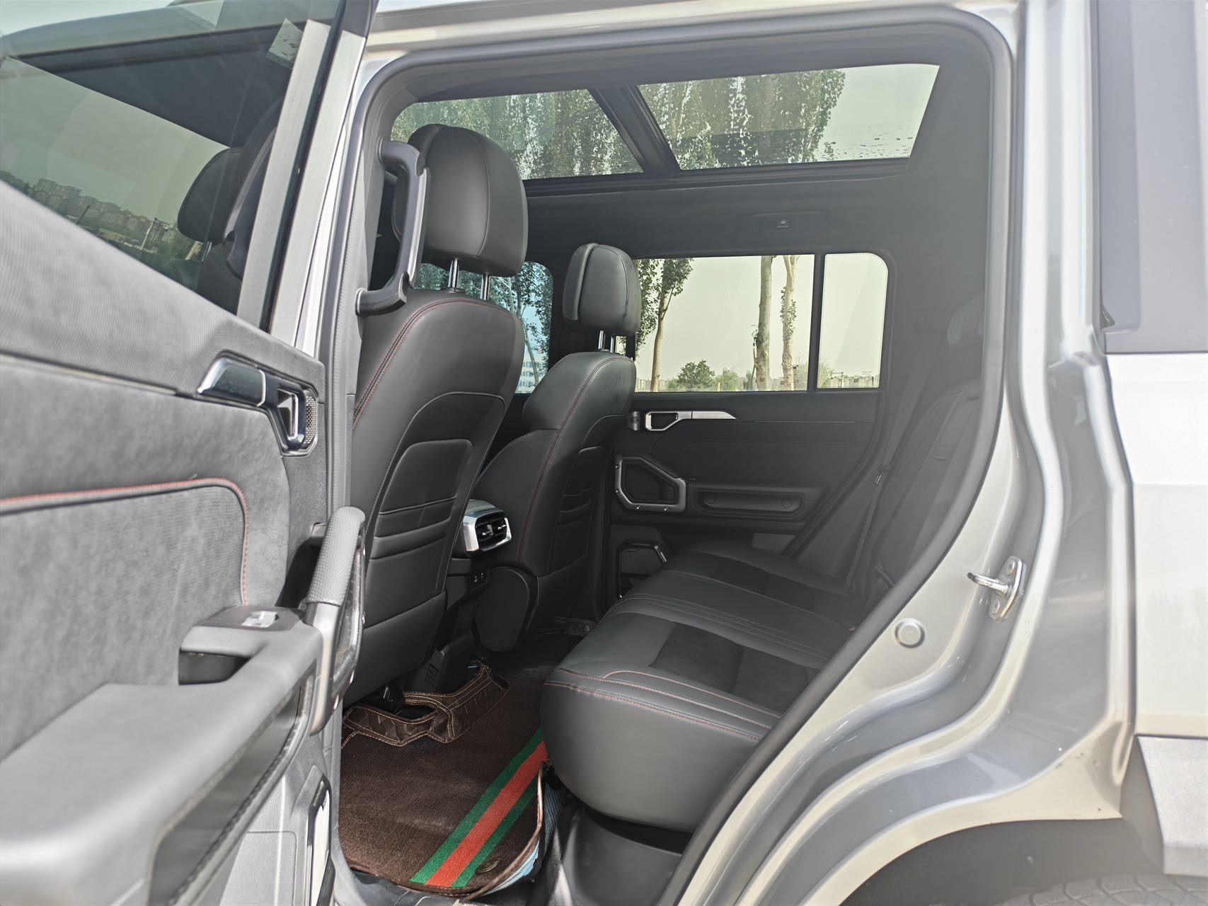 JETOUR 2023 Traveler 2.0T 4WD Conquest PRO