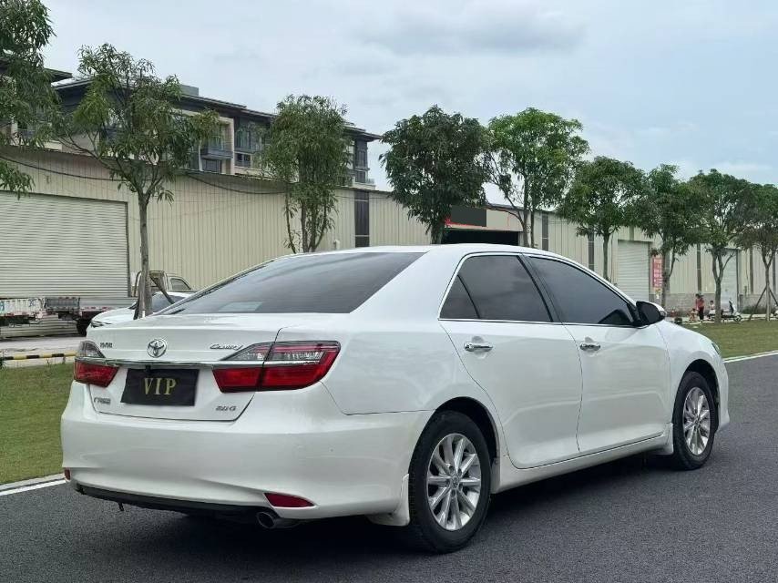 Toyota 2016 Camry 2.0E 10th Anniversary Elite Edition