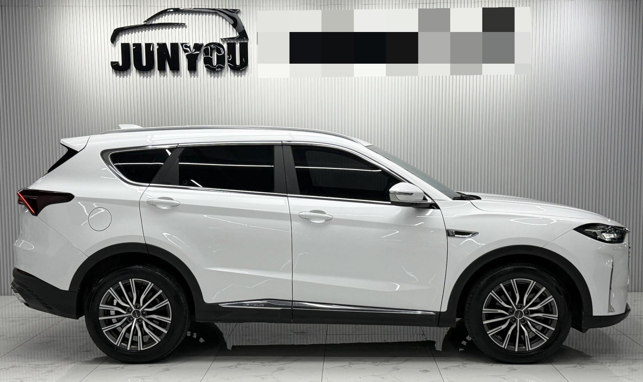 JETOUR 2023 X70 PLUS 1.5T CVT Ziqiang MAX 7-Seater