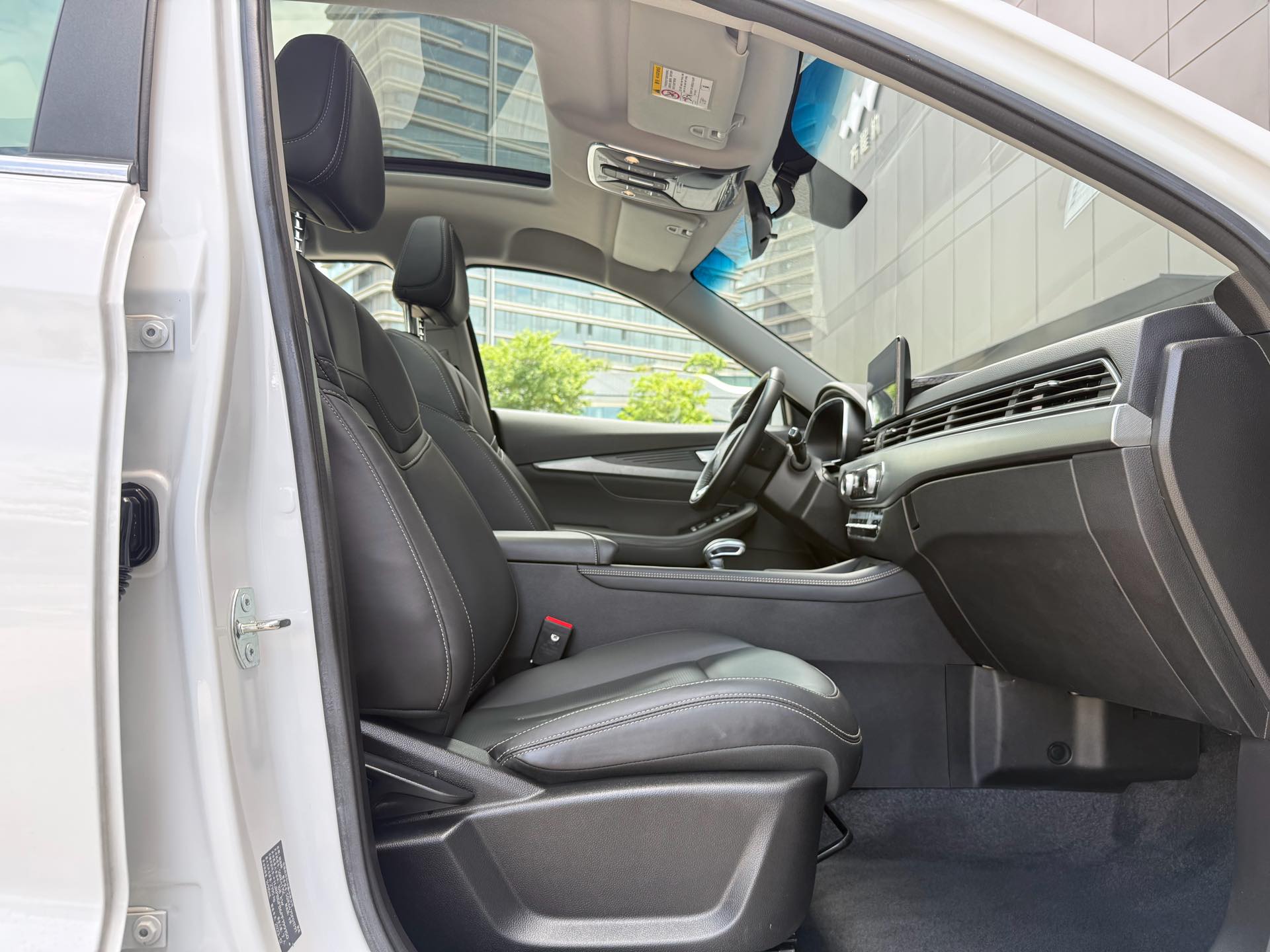 JETOUR 2022 X70S 1.5T Free 7-Seater