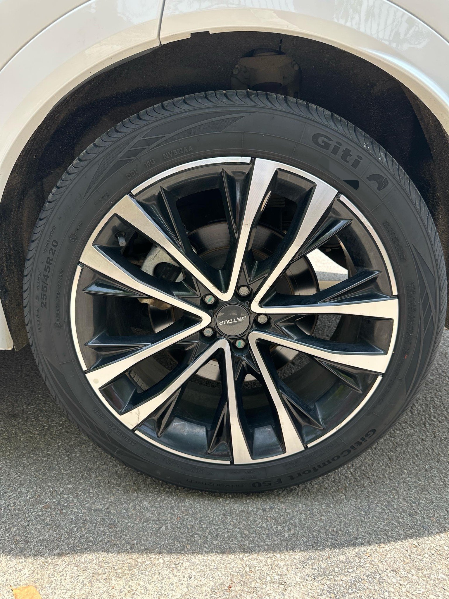 JETOUR 2021 X70 PLUS 1.6T Di 5-Seater