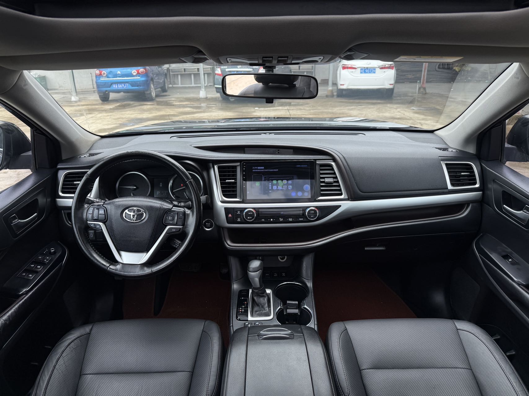 Toyota 2015 Highlander 2.0T 4WD Luxury 7-Seater