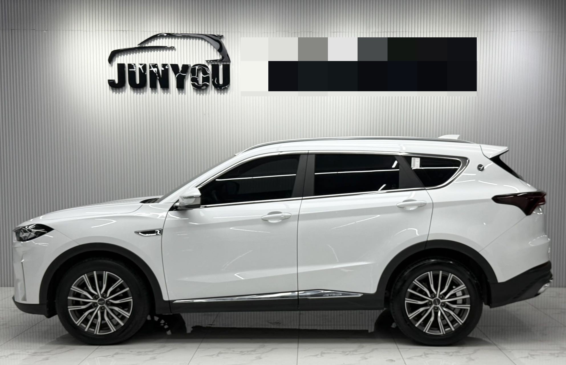 JETOUR 2023 X70 PLUS 1.5T CVT Ziqiang MAX 7-Seater