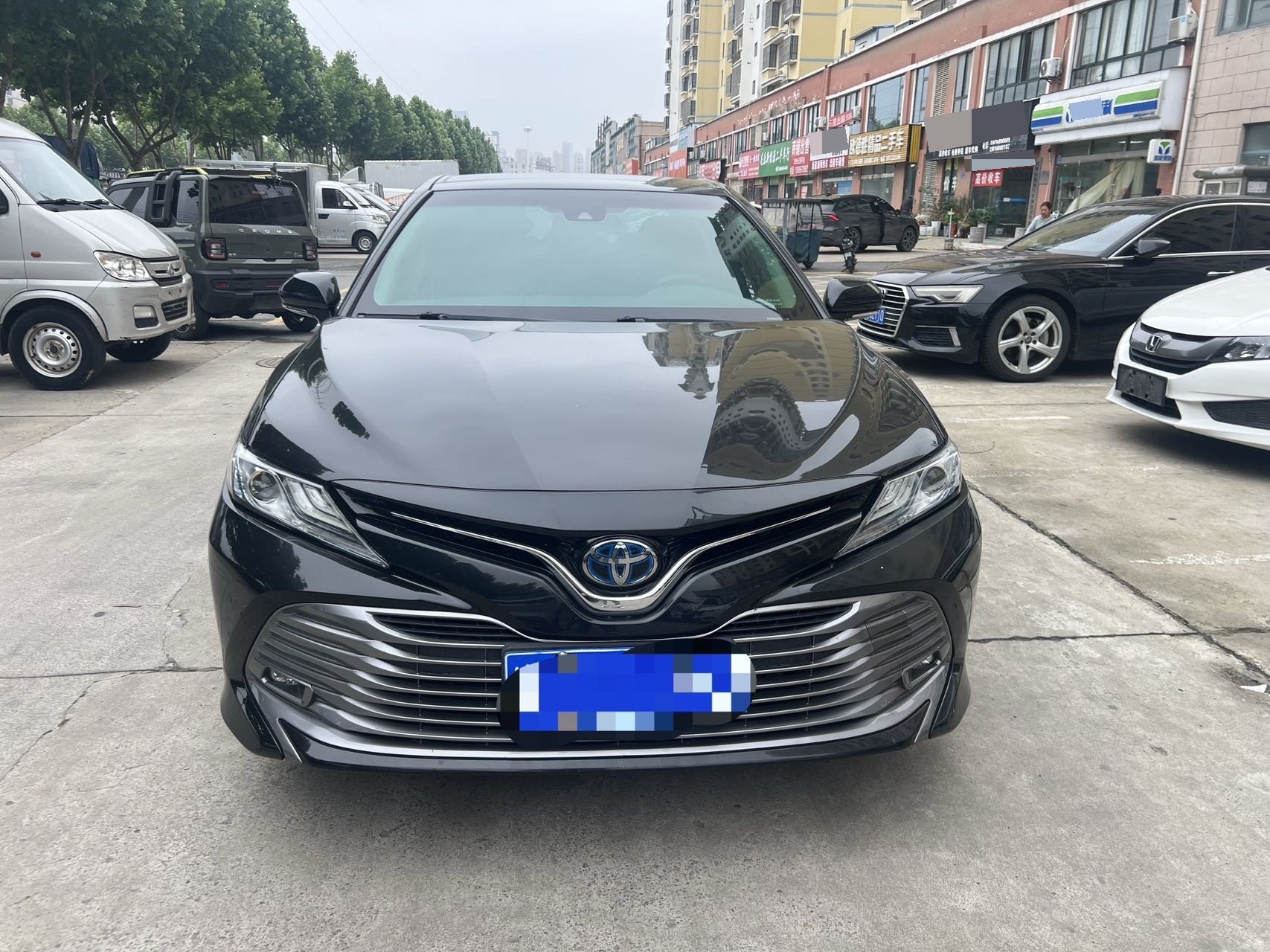 Toyota 2018 Camry Hybrid 2.5HG CVT Luxury Edition